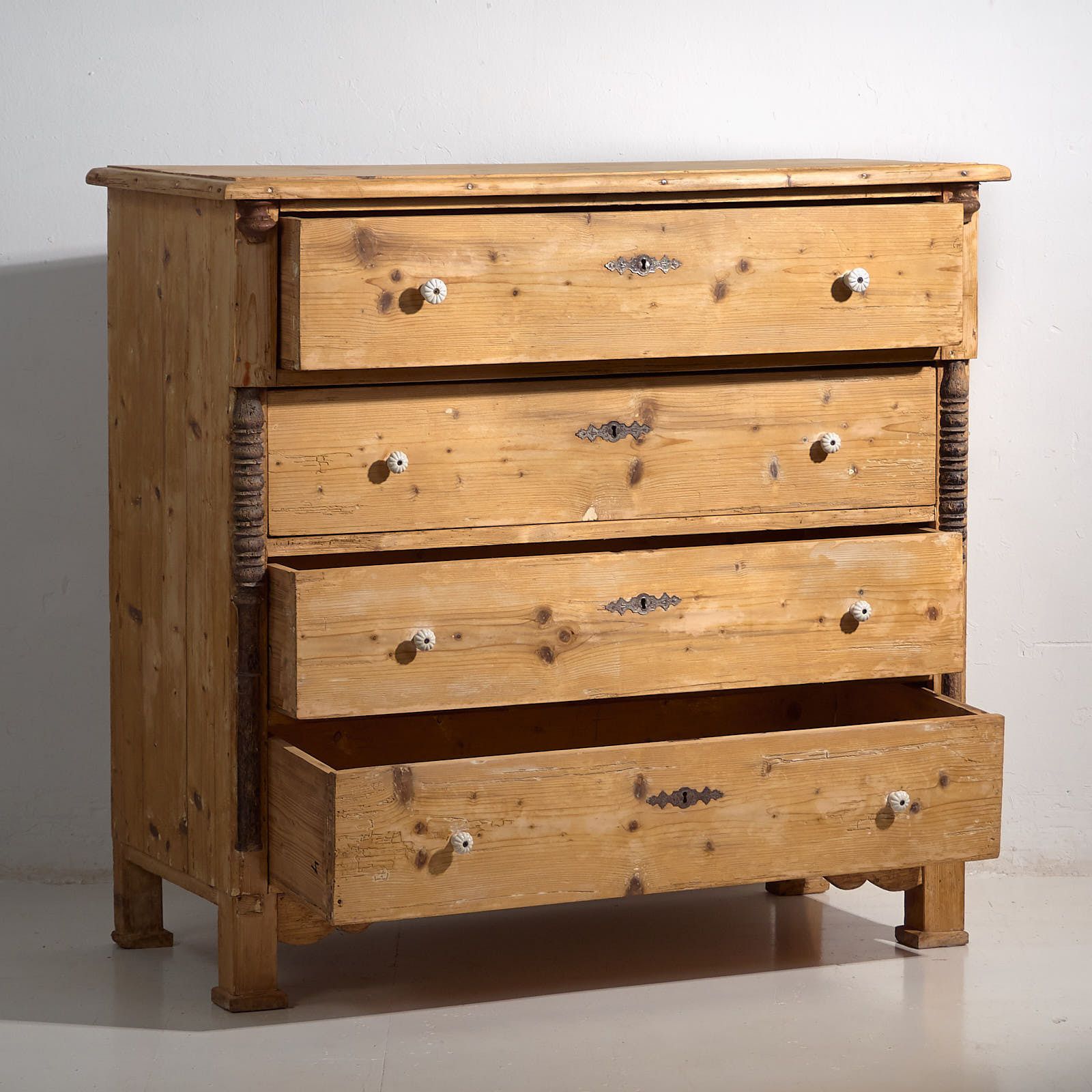 Large Antique Provencal Style Chest Of Drawers (C.1920) #12