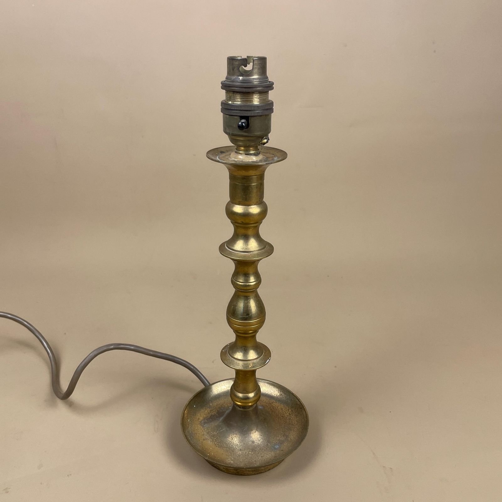 Antique Vintage Metal Gold Brass Lamp Light Bedside Side Table Desk Column Pillar Ornate Lamps Round Base Cottage Bobble Classic Old photo for sale