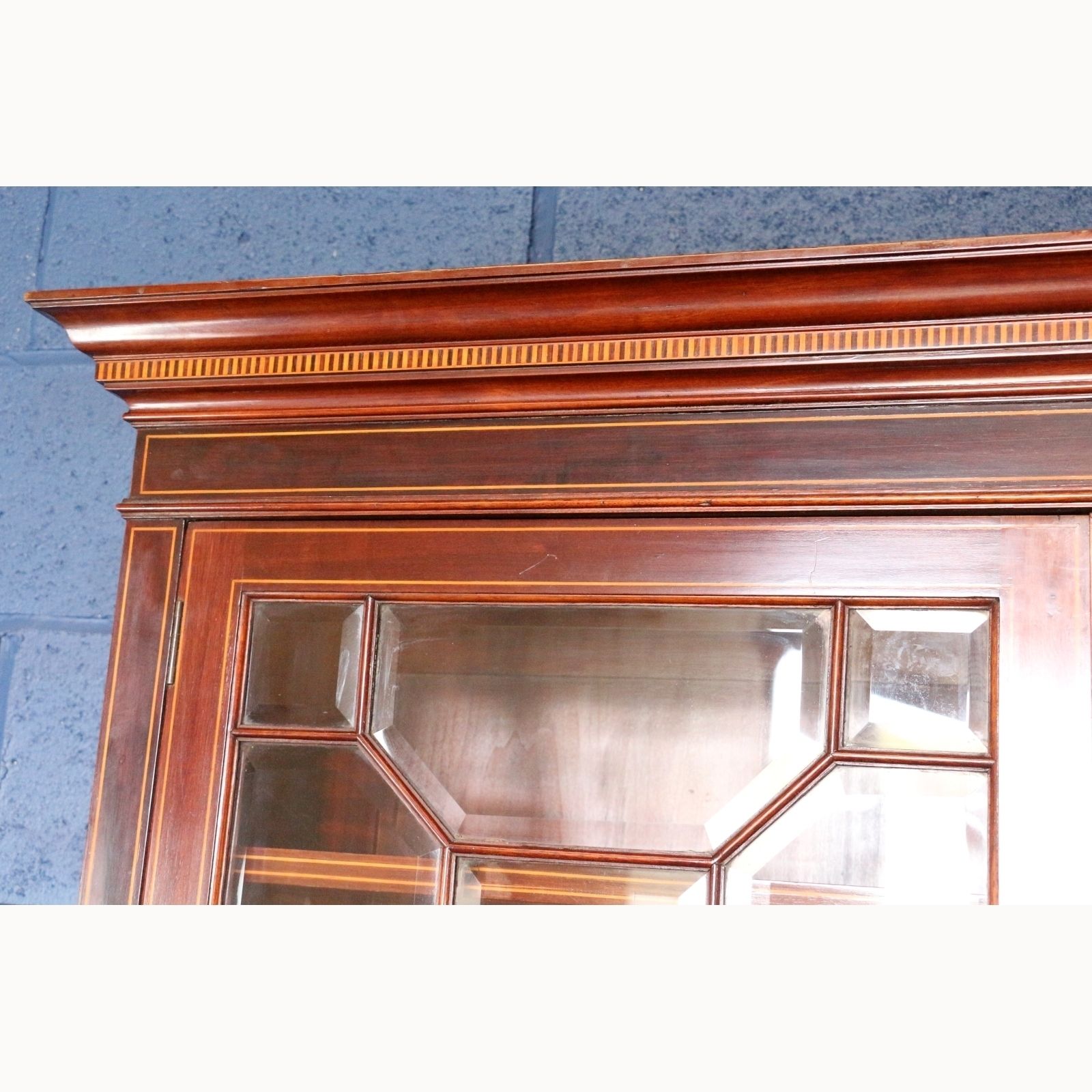 A Quality Edwardian Inlaid Mahogany Astrical Glazed Cabinet photo Furniture