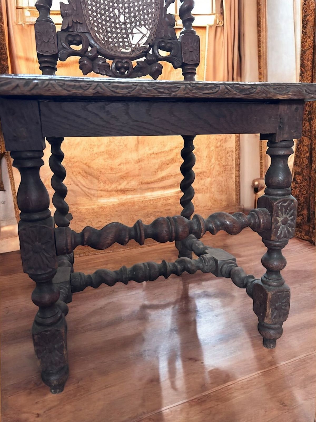 4 Late Victorian Heavily Carved Barley Twist Chairs photo 250.0