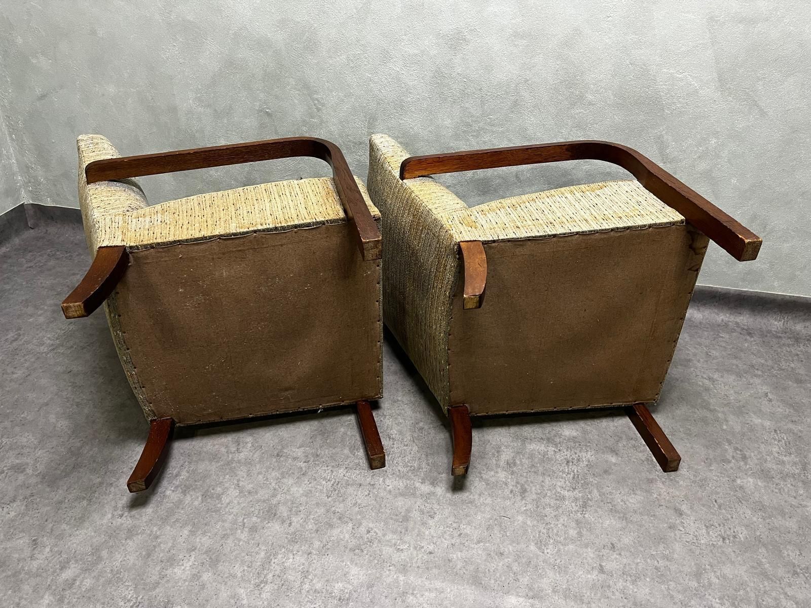 Pair Of H 213 Armchairs By Jindřich Halabala, Czechoslovakia, Early 20th C. photo vinterior