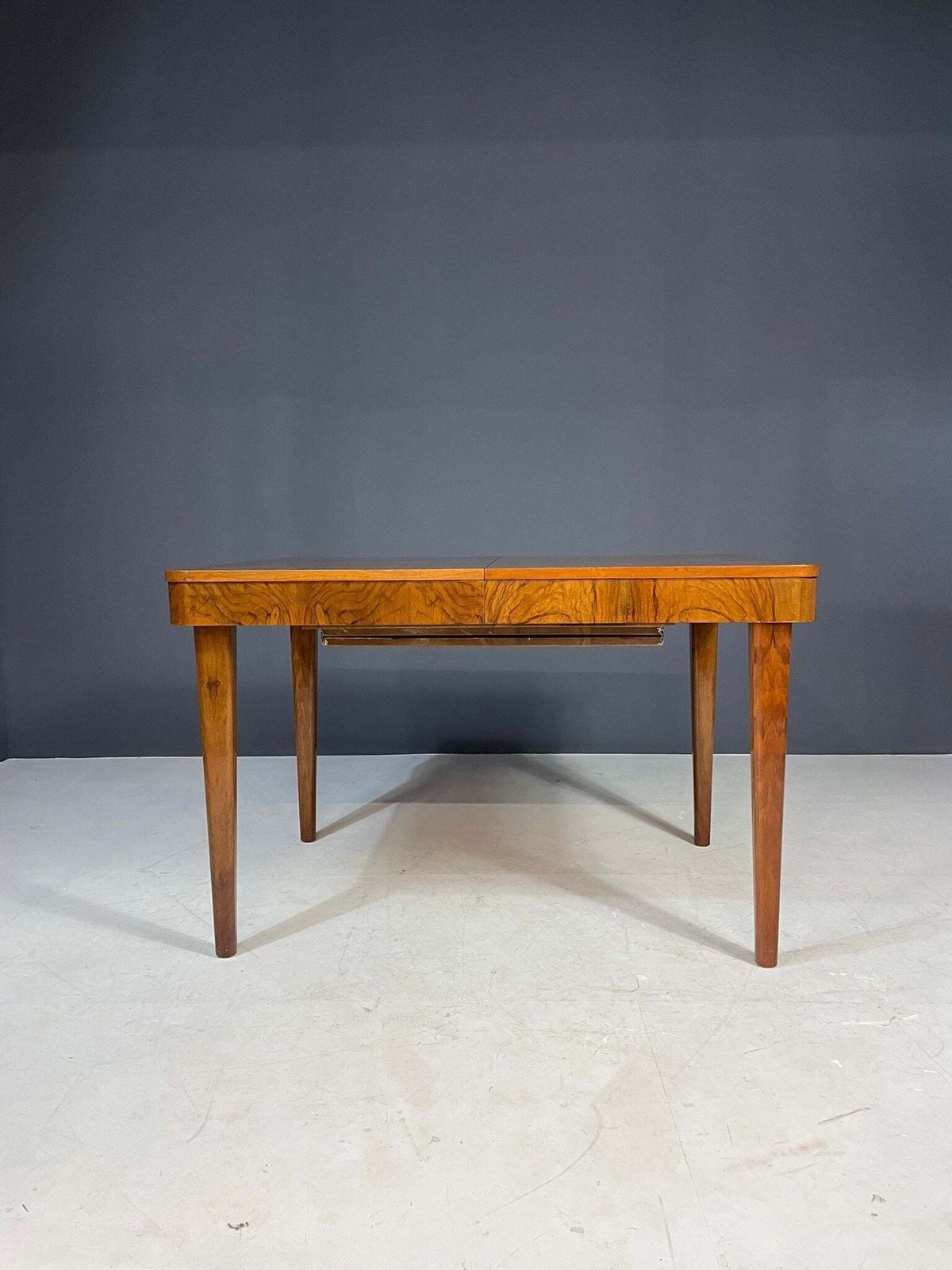 Uitschuifbare Eettafel Van Jindřich Halabala, Tsjecho Slowakije, 195 photo buy