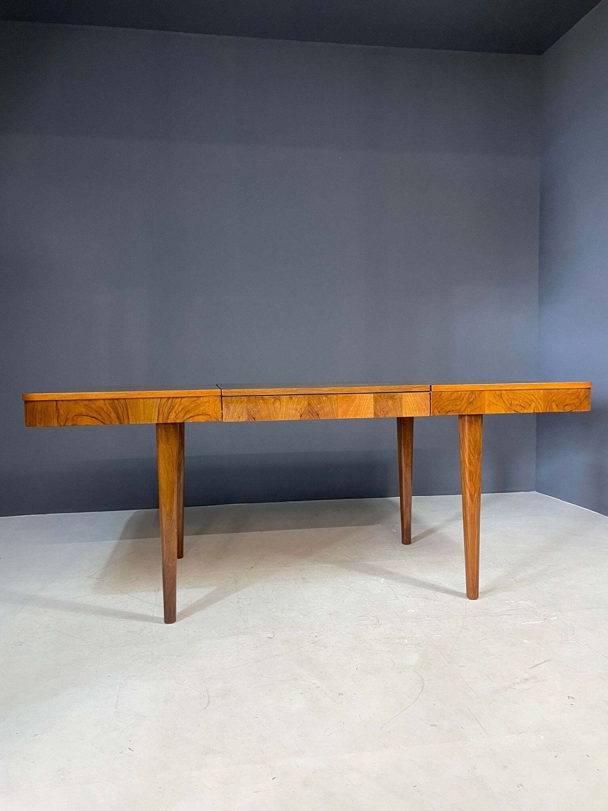 Uitschuifbare Eettafel Van Jindřich Halabala, Tsjecho Slowakije, 195 photo vintage