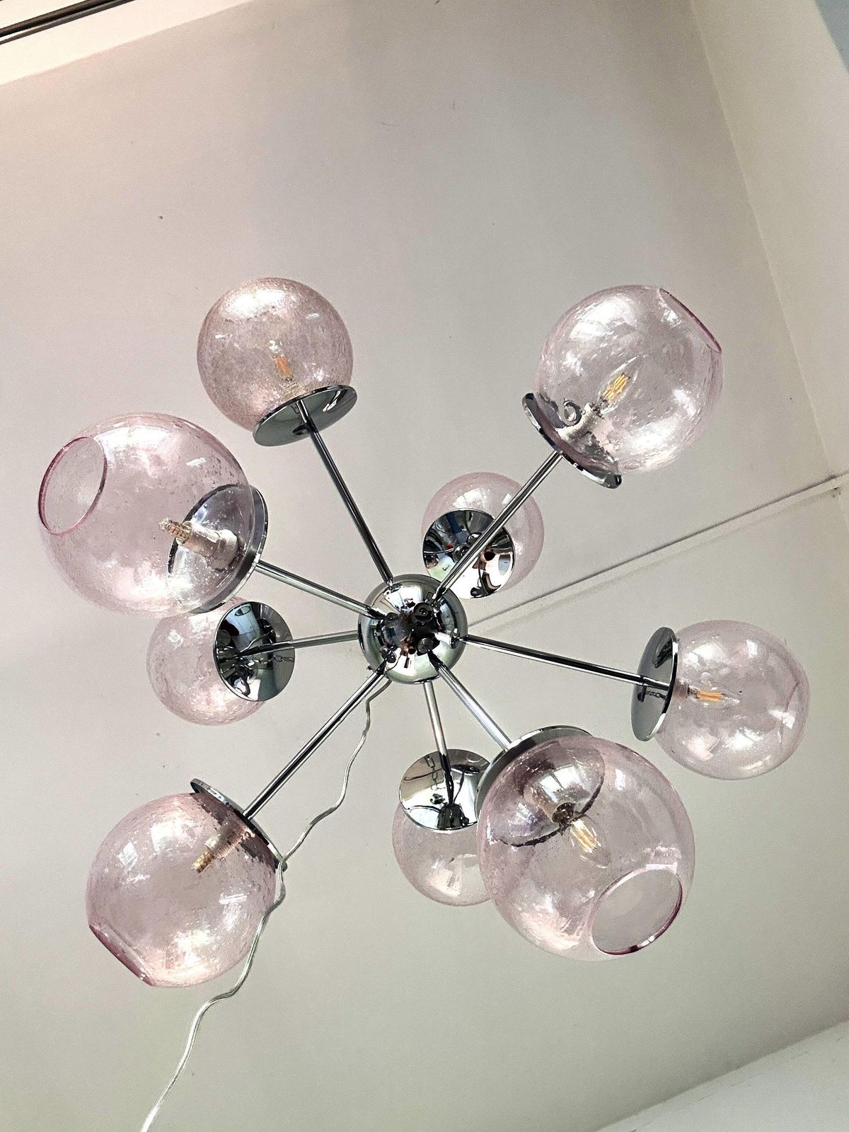 photo furniture Contemporary Italian Chromed Sputnik Chandelier In Pink "Pulegoso" Murano Glass