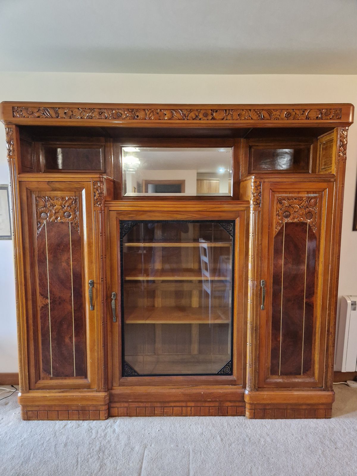 Liberty Exceptional Cherrywood Display Cabinet W. Engravings, Inlays, Glass photo Furniture