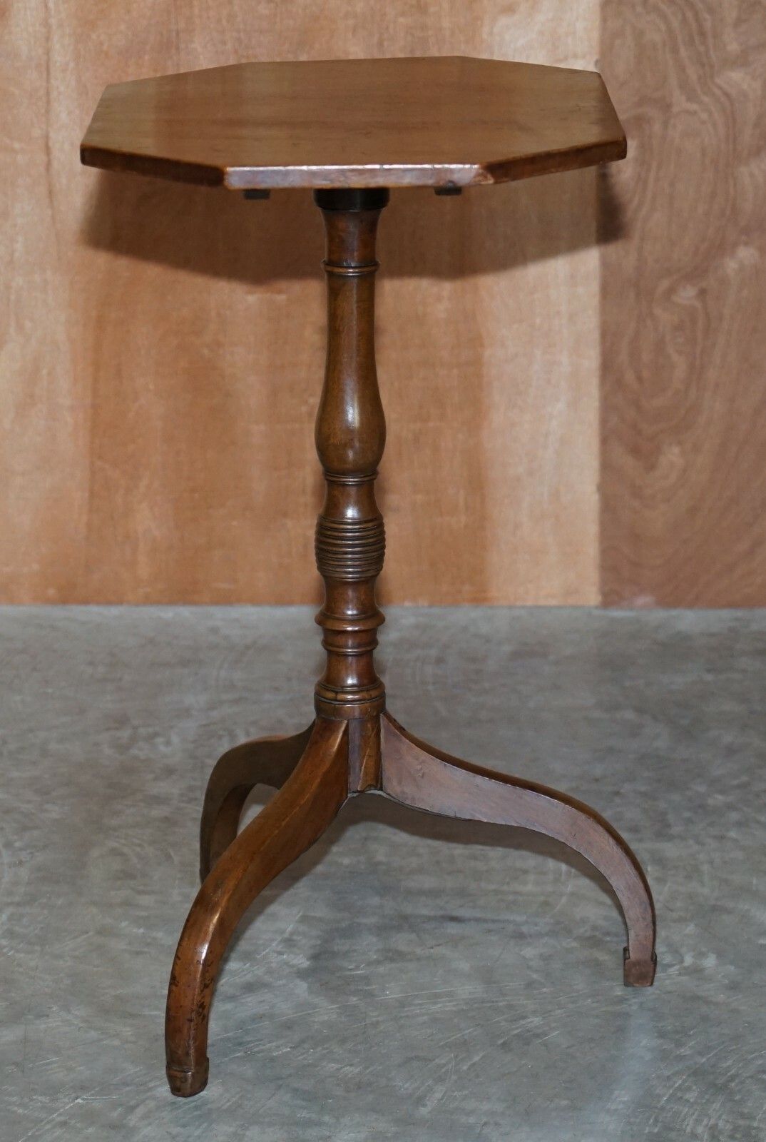 Furniture Antique Georgian Walnut Tripod Side End Lamp Or Wine Table Original Patina photo