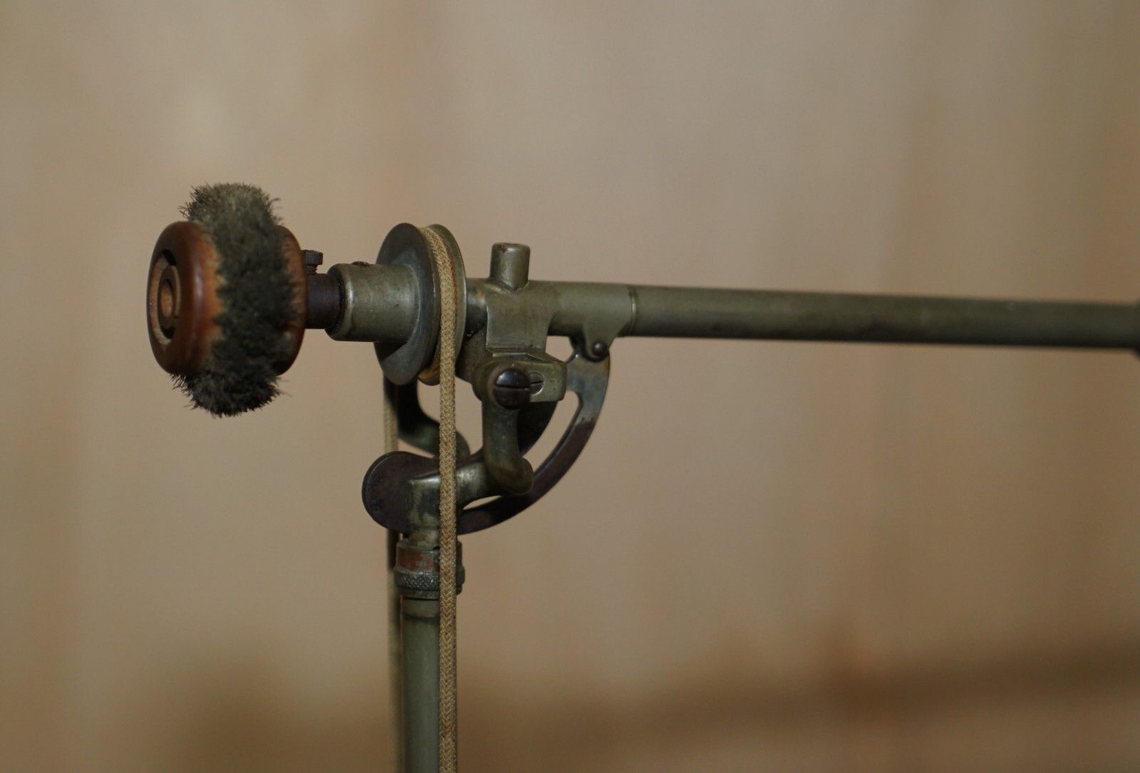 photo vinterior Decorative Antique Victorian 1890 James Beall Morrison Treadle Dentist Drill