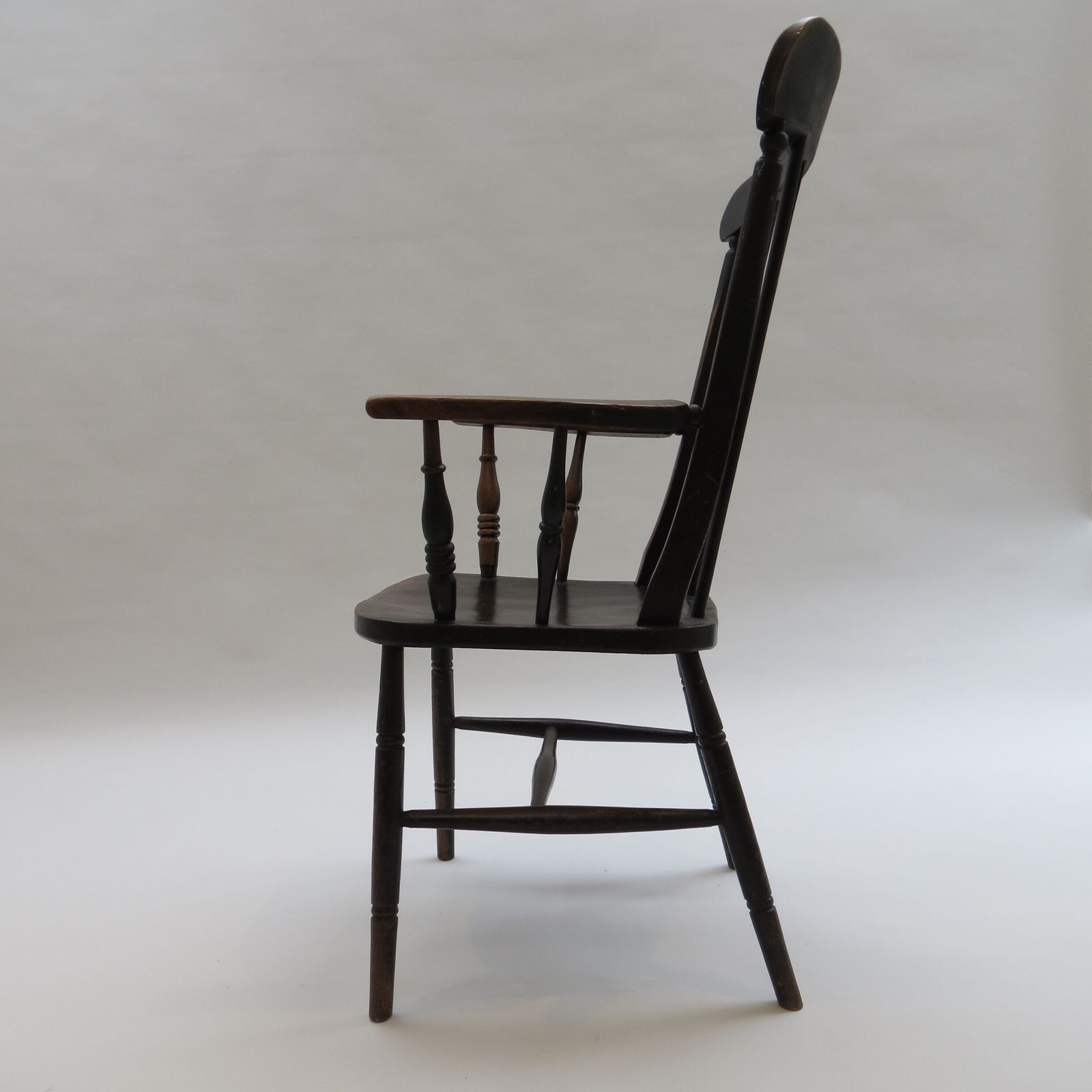 295.0 19th Century  Welsh Elm Folk Farmhouse Chair photo