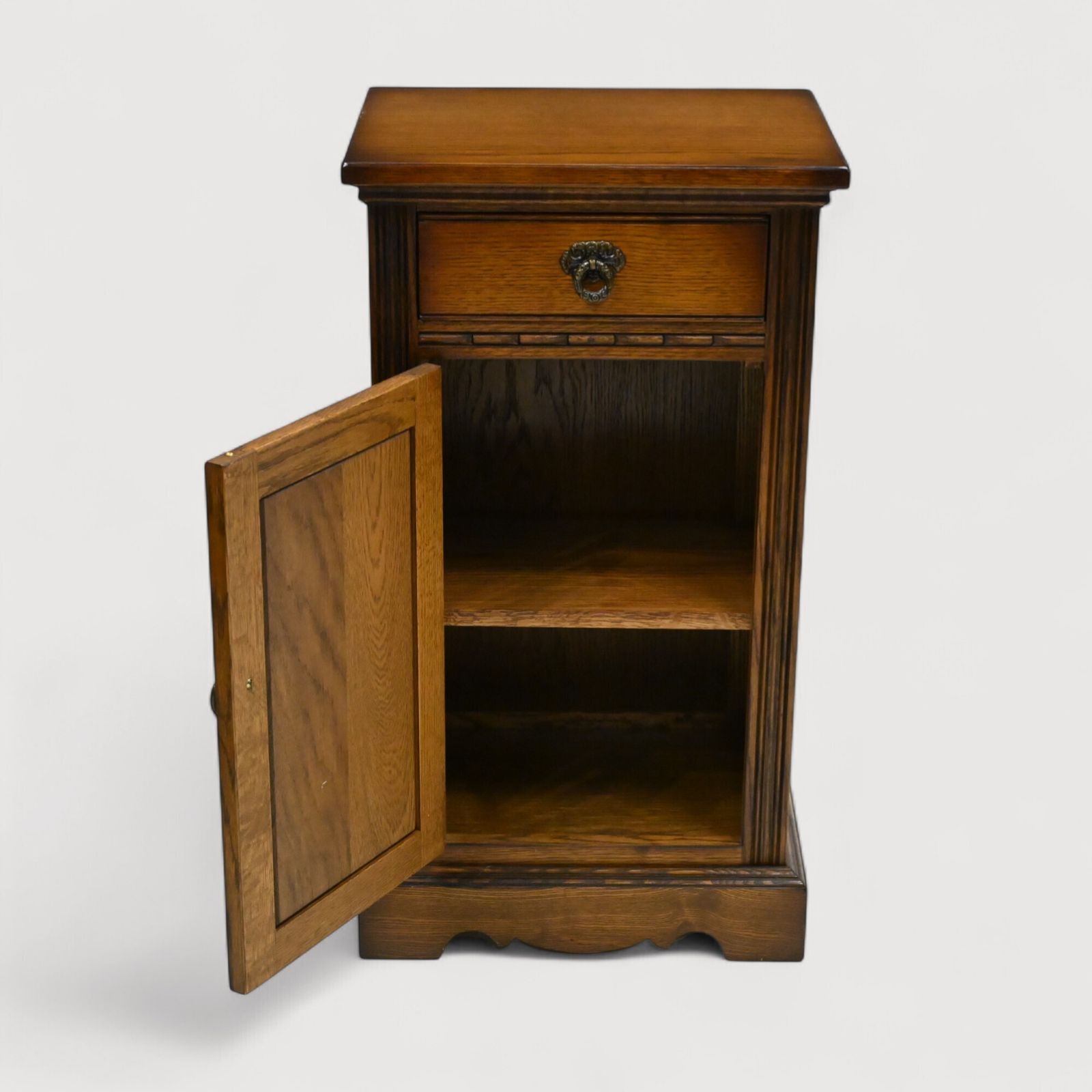 Old Charm Pedestal Cabinet Shelved Light Oak Free Delivery photo vinterior