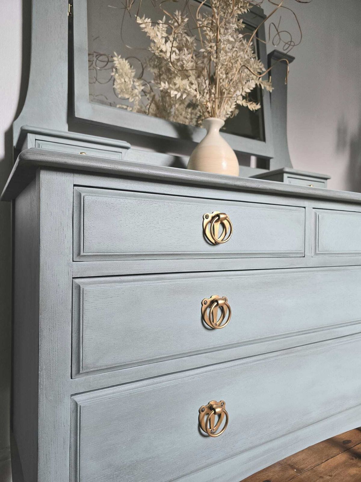 Edwardian Chest Of Drawers, Dresser With Bevelled Mirror.  Hand Painted In Fusion French Eggshell photo Furniture
