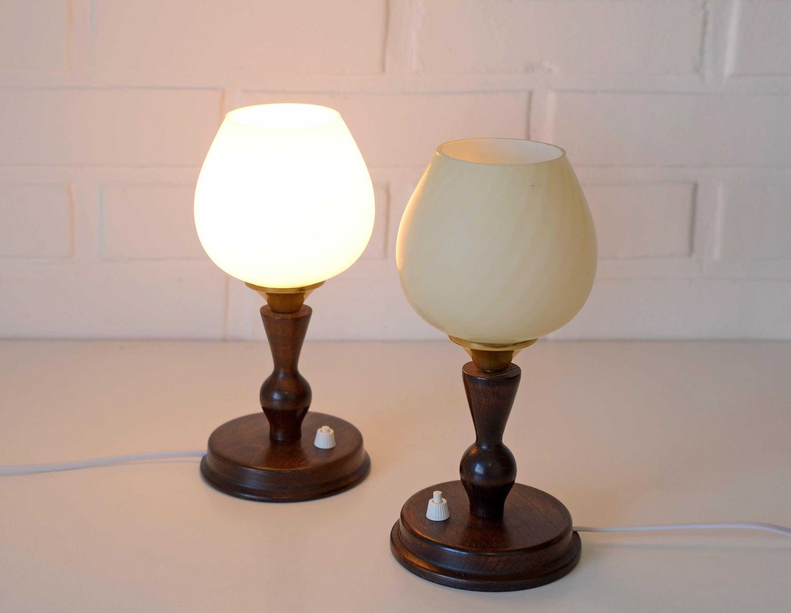 Pair Of Vintage Bedside Lamps Nightstand Lamps Wooden Rustic Desk Lights photo vinterior