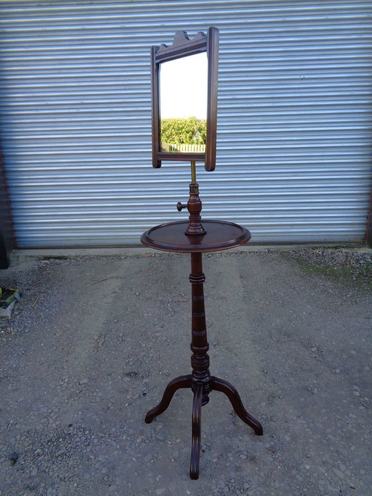 Edwardian Mahogany Gentleman's Shaving Stand   Adjustable Height photo 325.0