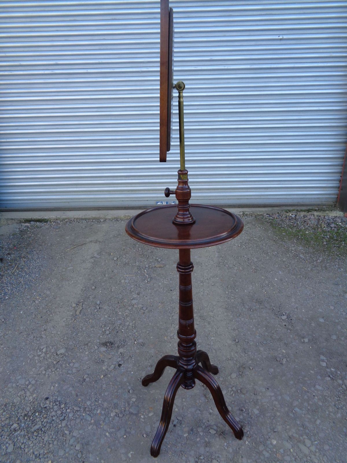 Edwardian Mahogany Gentleman's Shaving Stand   Adjustable Height photo vinterior
