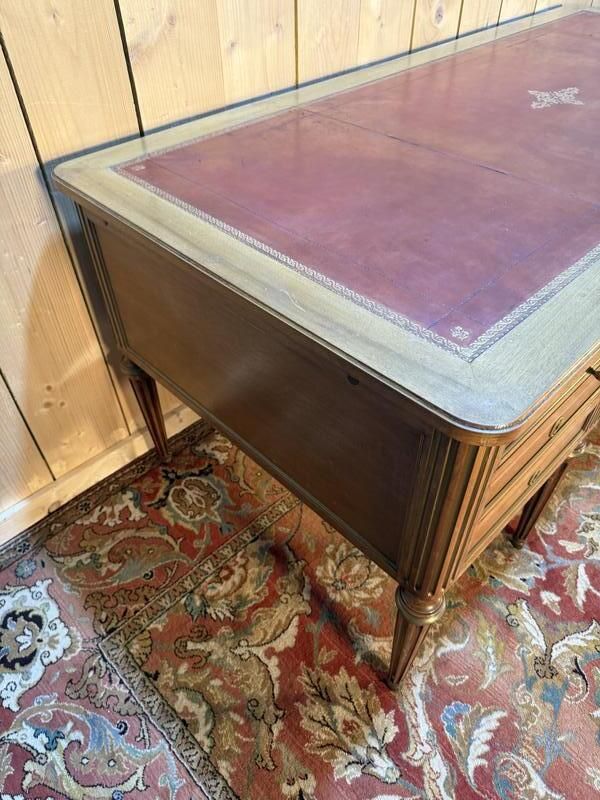 Bureau Plat Double De Style Louis XVI En Acajou à 8 Pieds photo furniture