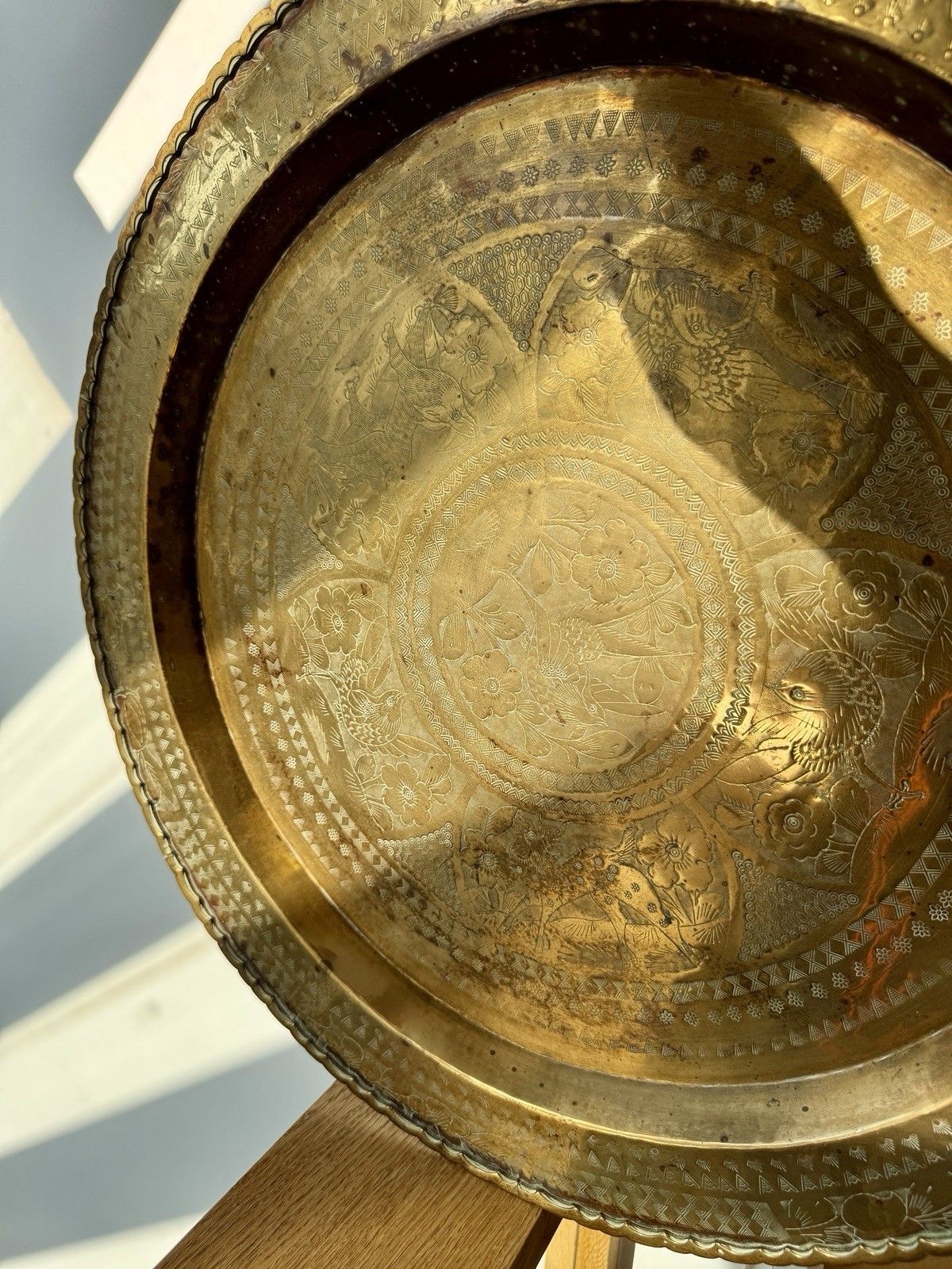 Vintage Large Brass Hammered Tray Animals & Flowers Made In Hong Kong photo furniture
