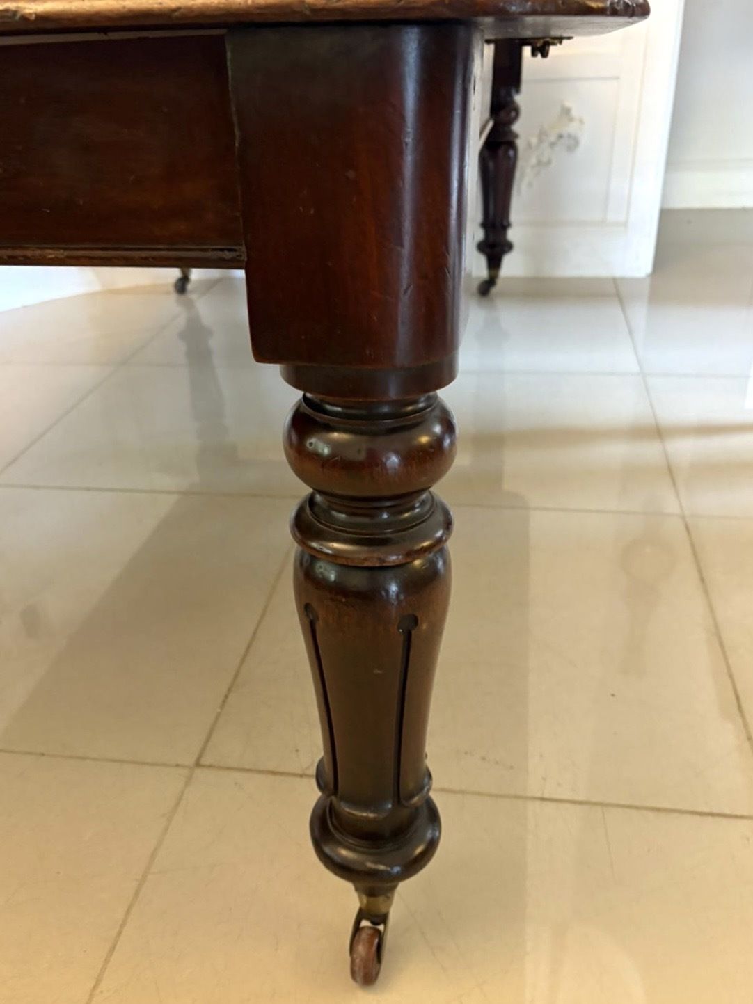 Furniture Antique 19th Century Quality Mahogany 10 Seater Extending Dining Table photo