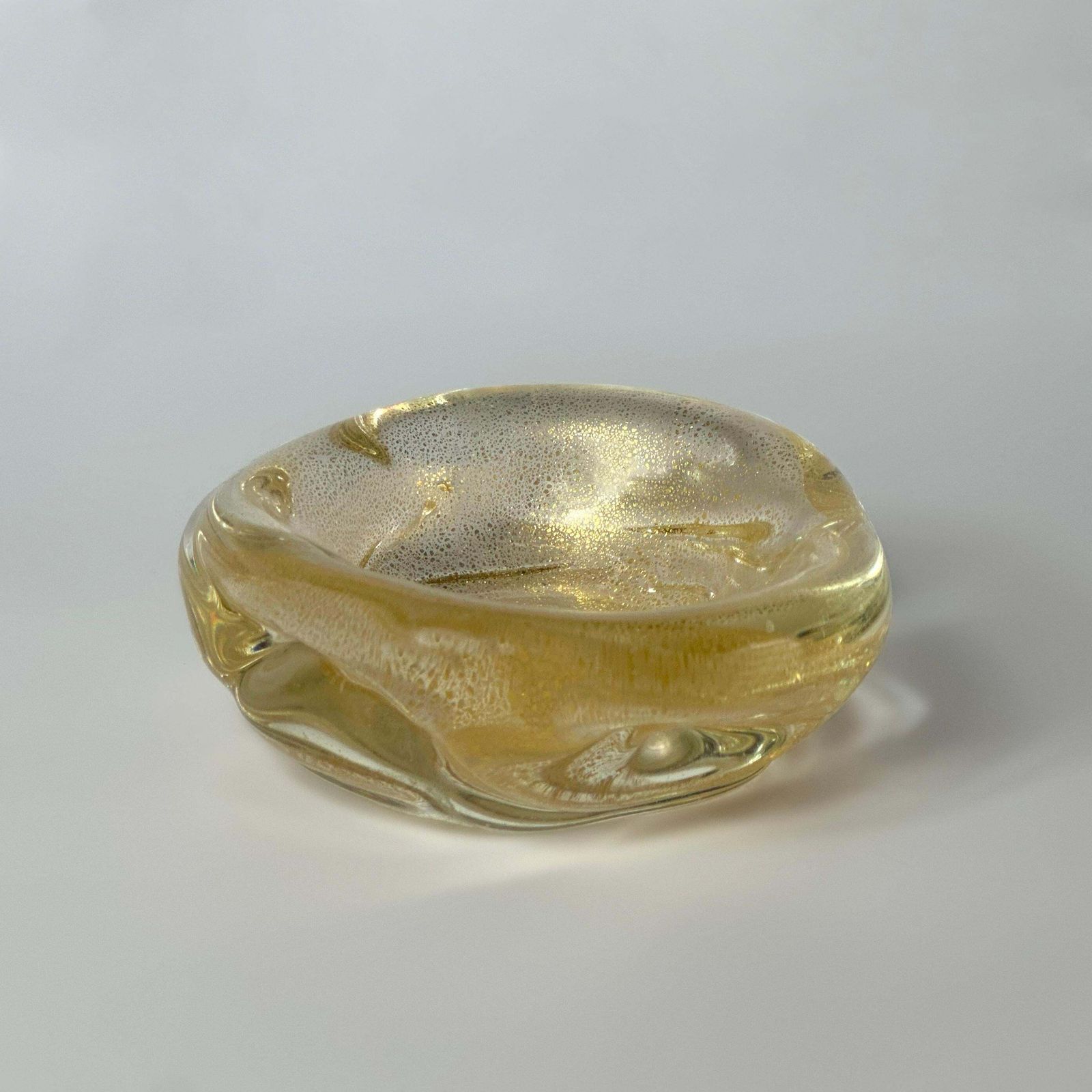 photo furniture Small Gold Murano Glass Freeform Shaped Bowl By Archimede Seguso, Italy, 1980s
