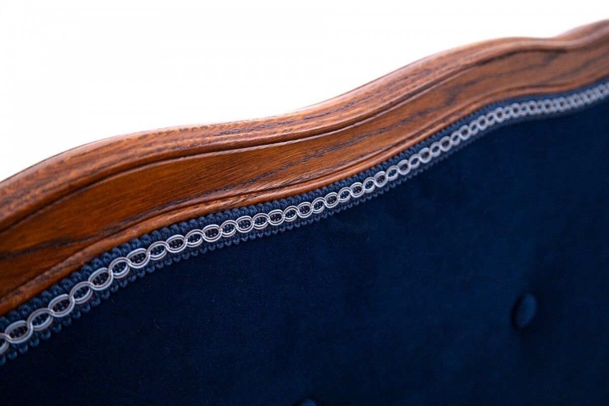 Antique Bed, France, Circa 1900. After Renovation. photo vinterior