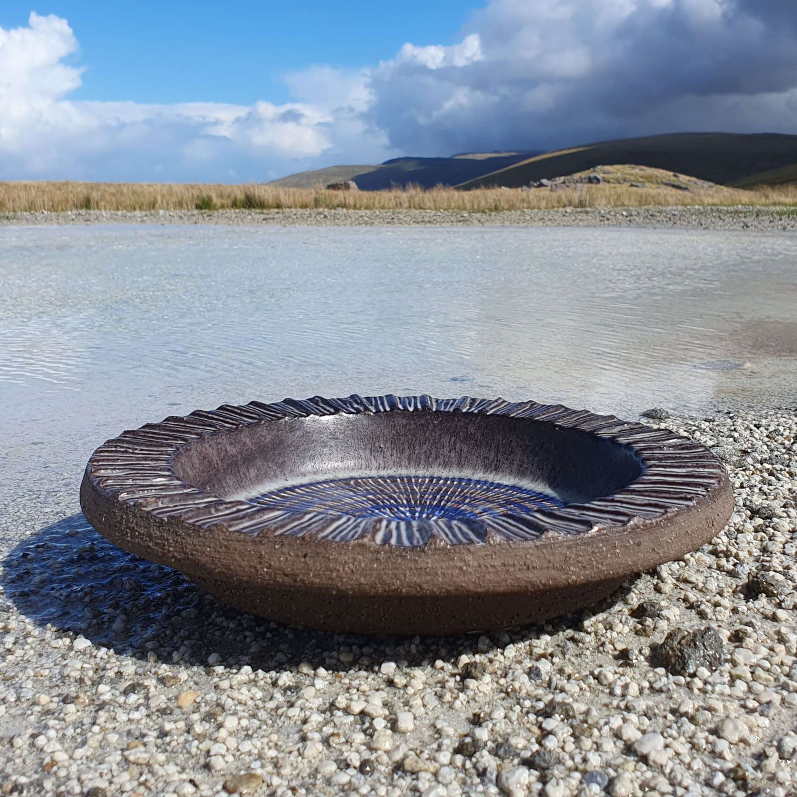Thomas Hellstrom For Nittsjo Keramik, Sweden. A Decorative Stoneware Dish. 1960s. photo for sale