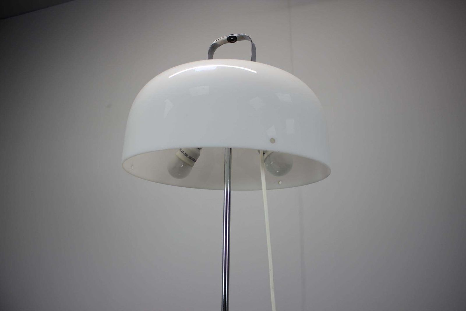 Mid Century Floor Lamp Medusa By Luigi Massoni For Guzzini, 1970s, Italy photo Lighting