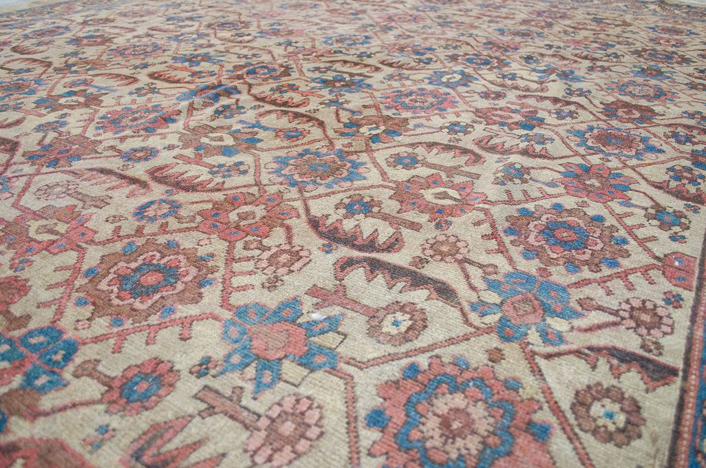 Antique Bakhshaysh Carpet 352x300cm photo furniture
