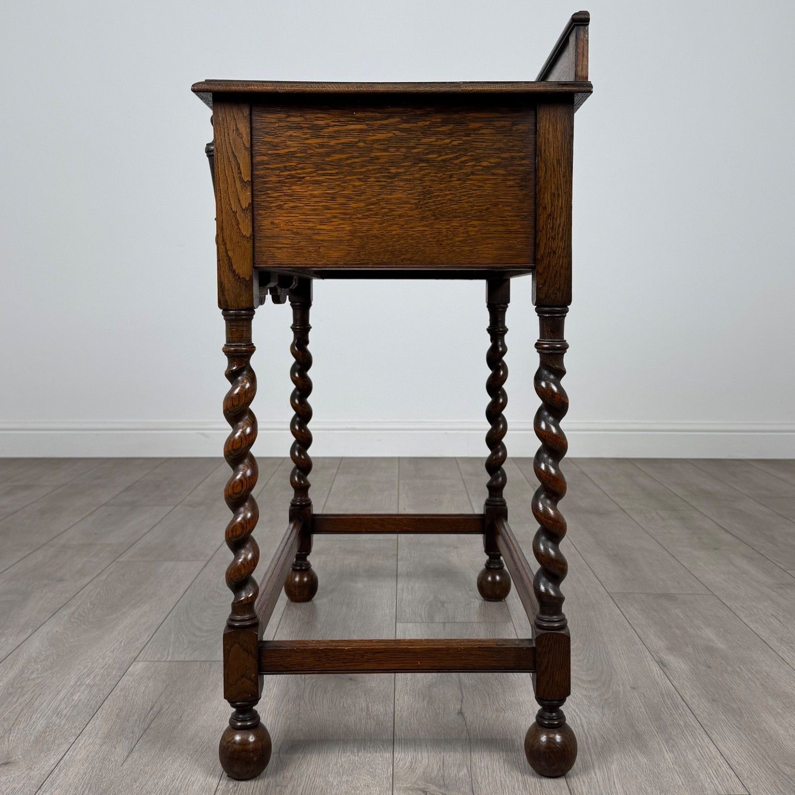 Antique 20th Century Fine Quality Jacobean Side Table In Oak photo for sale