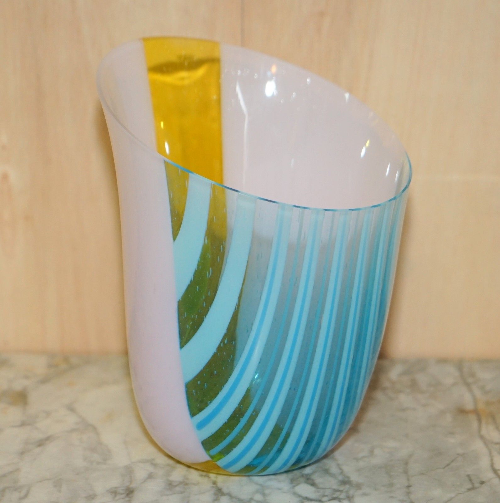 Beautiful Decorative Cm Stamped Custom Made Decorative Floral Glass Vase photo furniture