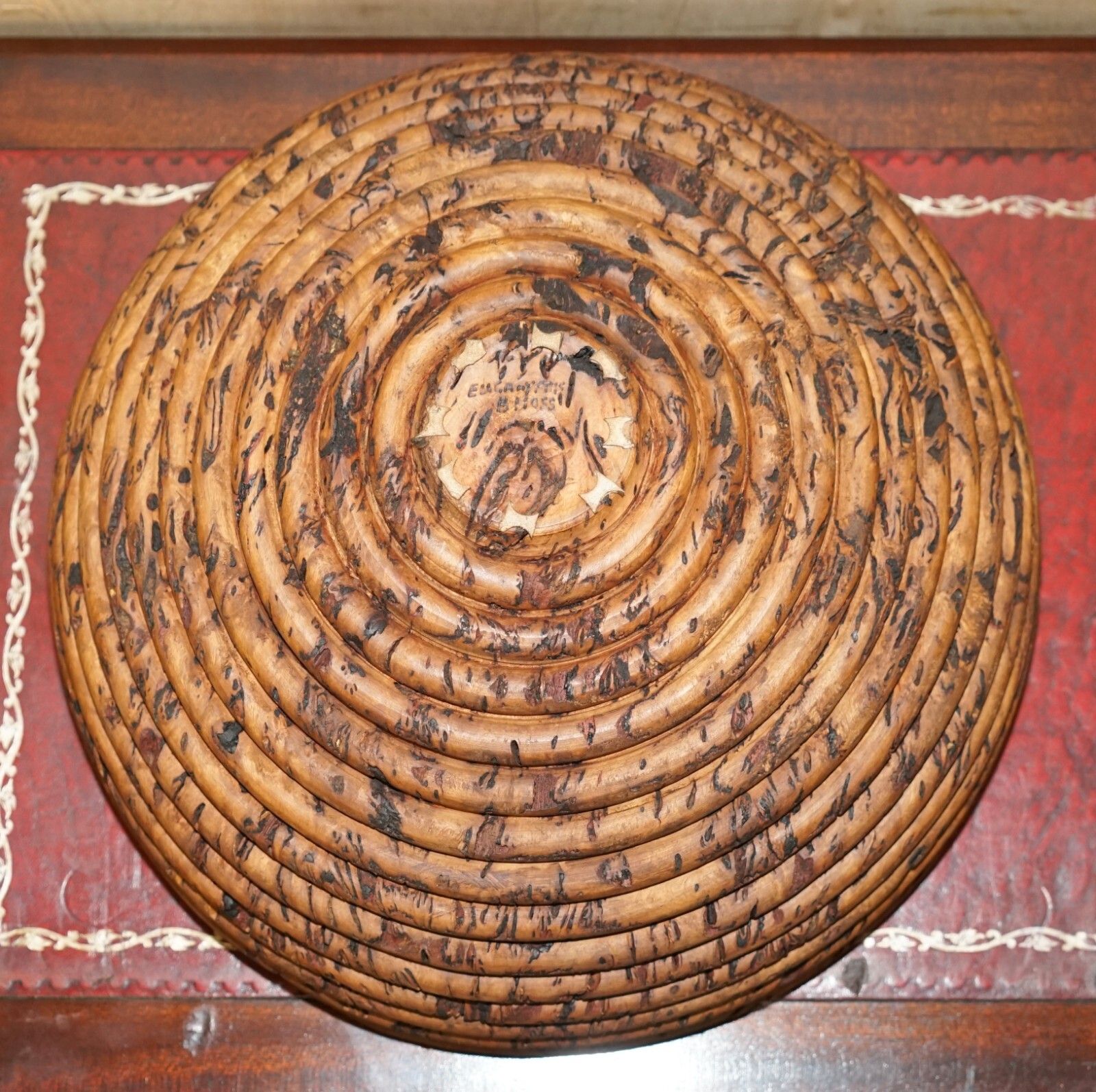 photo vintage Extra Large Heavily Burred Eucalyptus Bowl Signed B Moss For Fruit Etc Must See