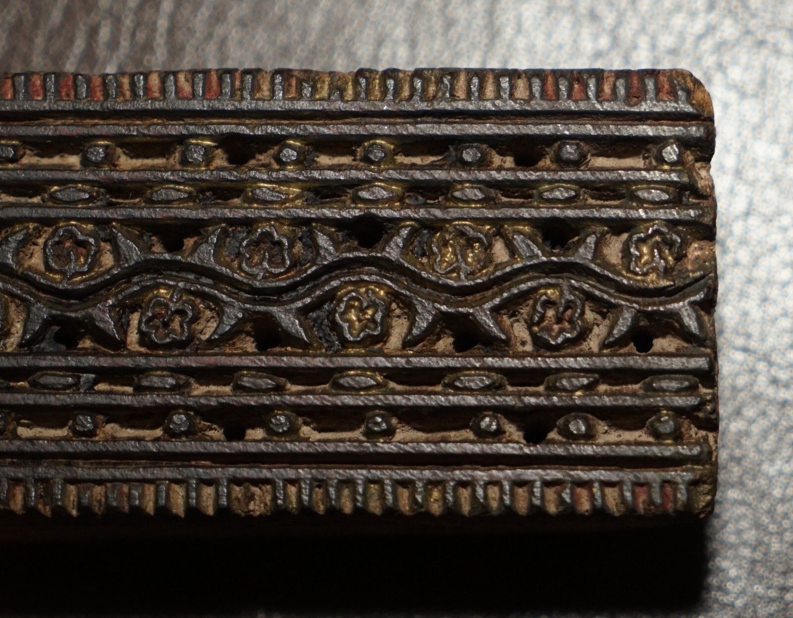 Home Decor Very Collectable Antique Hand Carved Twelve Flower Printing Block For Wallpaper photo