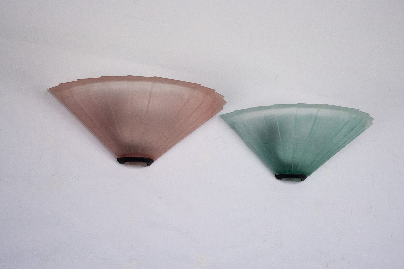 Pair Of De Majo Sconces In Thick Pink And Green Murano Glass. Italy 1980s photo buy