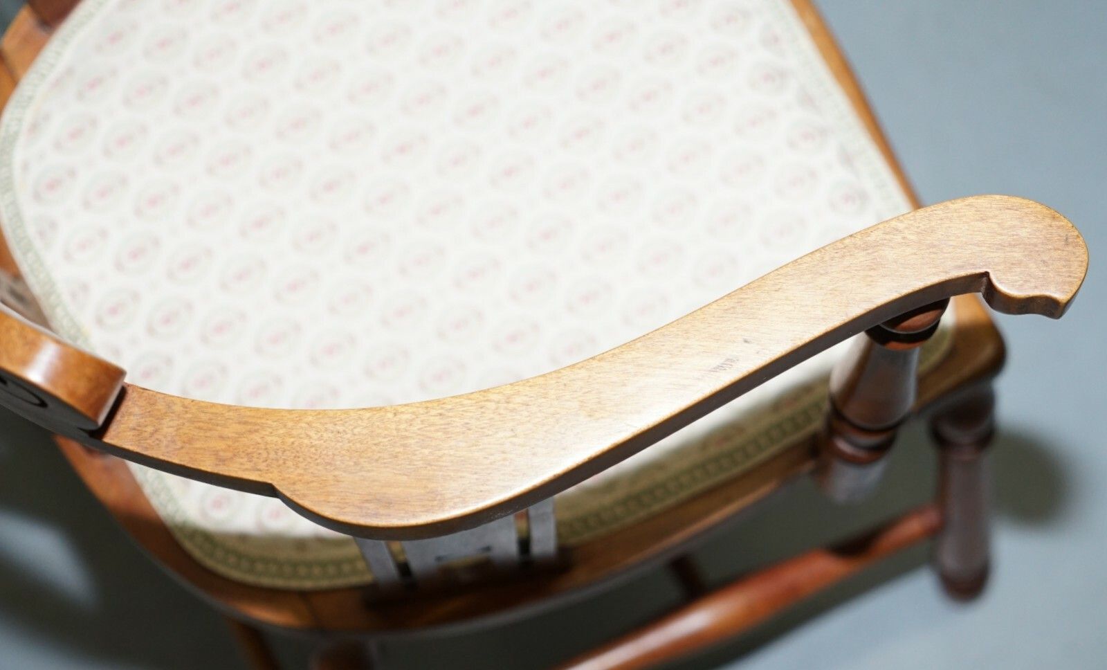 Stunning Edwardian Bow Back Walnut Chair Arts & Crafts Mother Of Pearl Inlay photo vintage