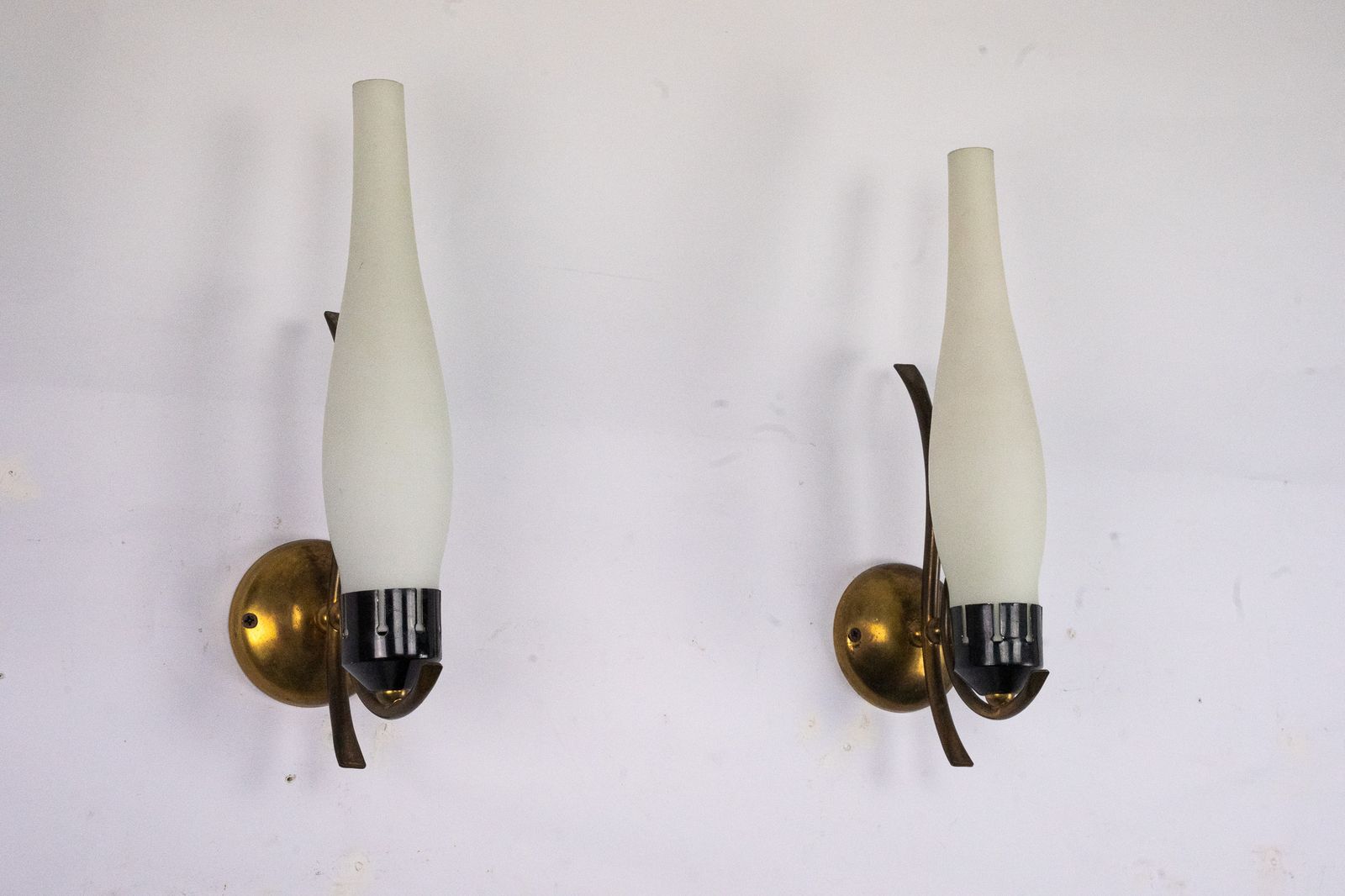 Pair Of Mid Century Sconces In Arredoluce Manner. Italy 1950s photo 910.0