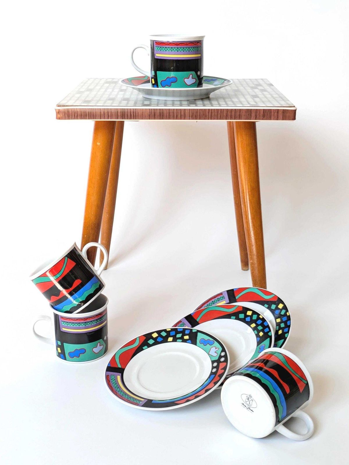 1980s Postmodern Memphis Coffee Set, Burg Lindau Germany, Porcelain Cups & Saucers photo furniture