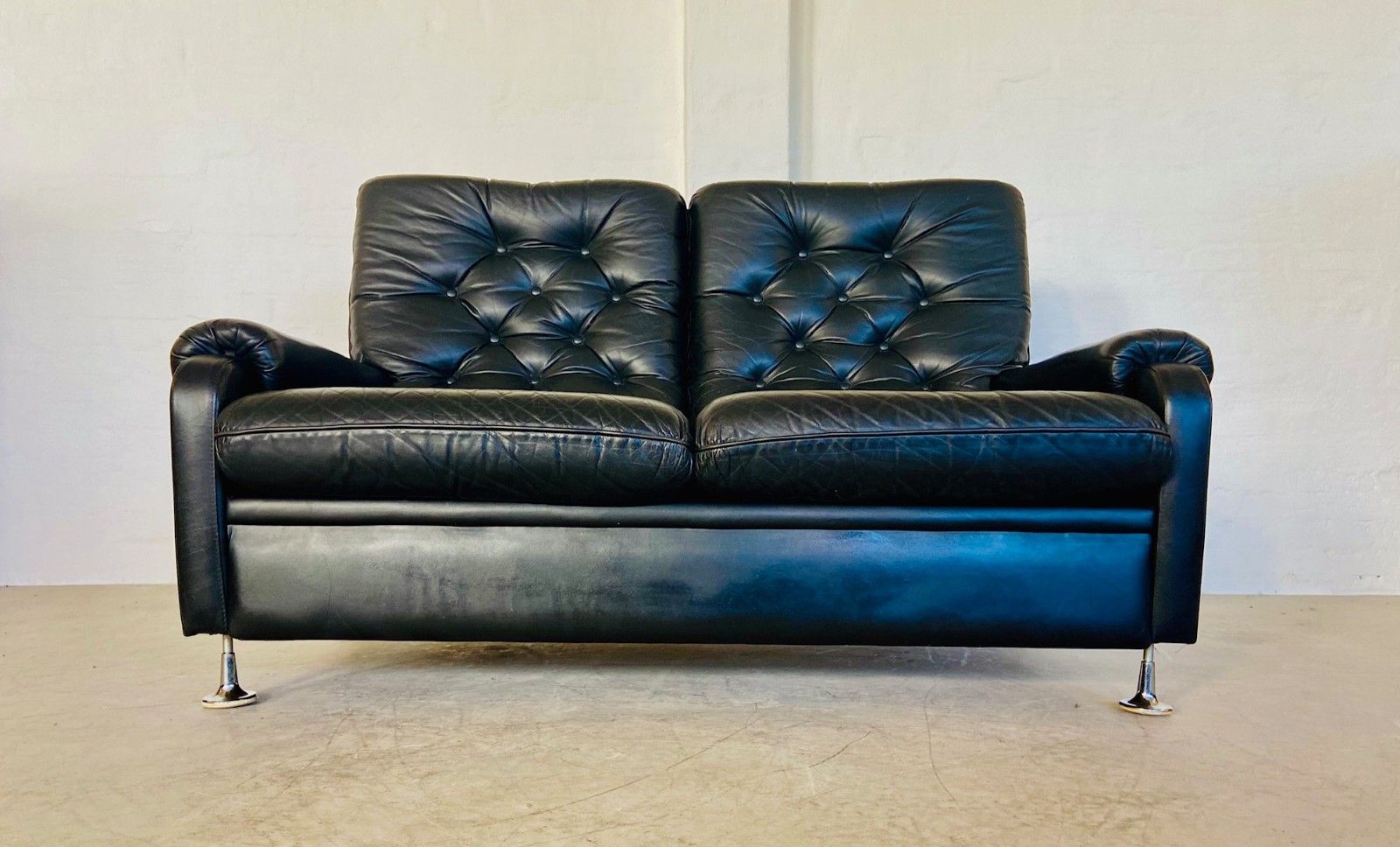 Vintage Retro Danish  2 Person Black Buttoned Leather Sofa 1970,S photo 995.0