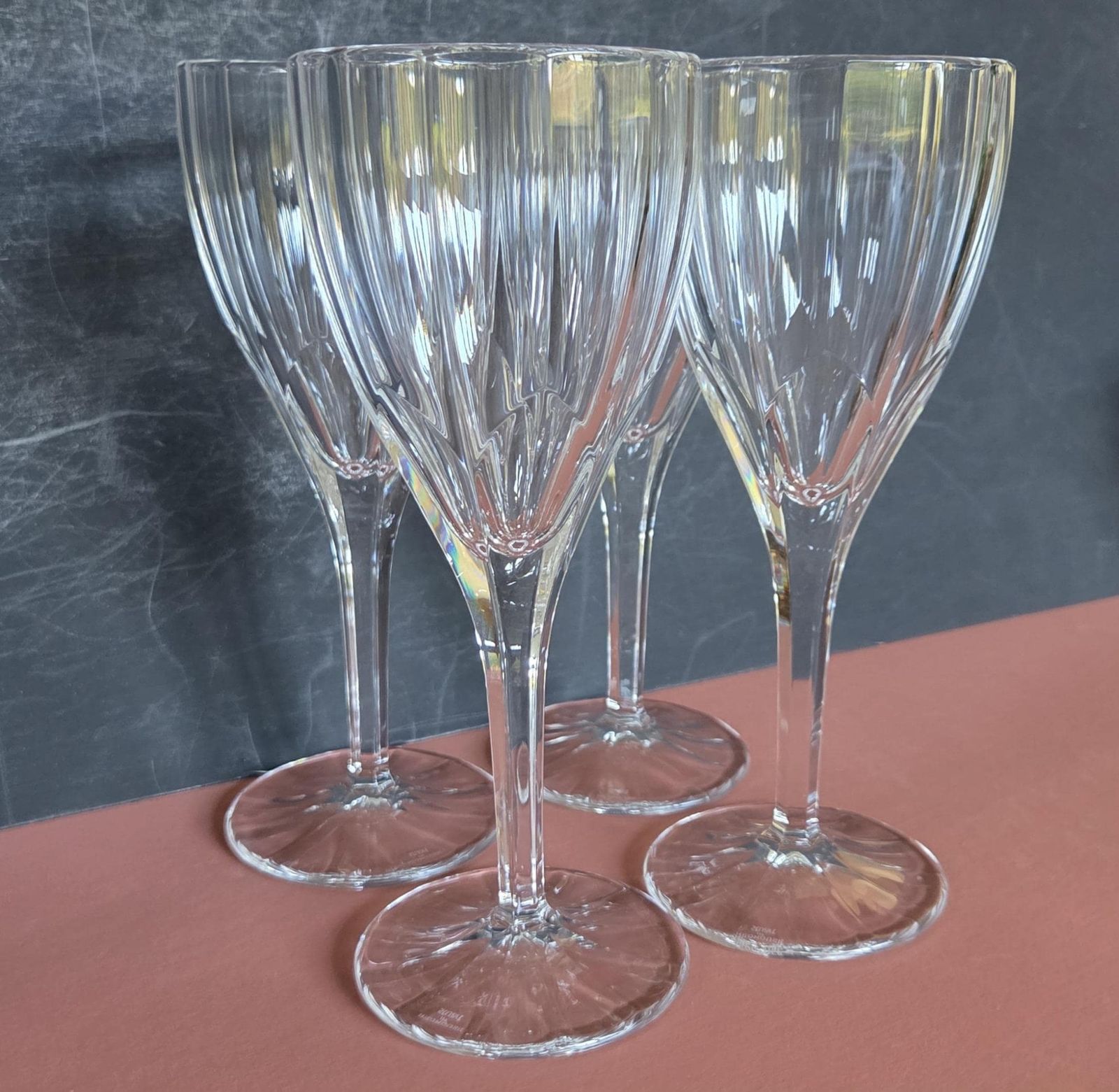 A Set Of 4 Vintage Stuart Crystal Large 8 Inch Wine Or Water Goblets In Ashbury Pattern, 1980s photo vinterior