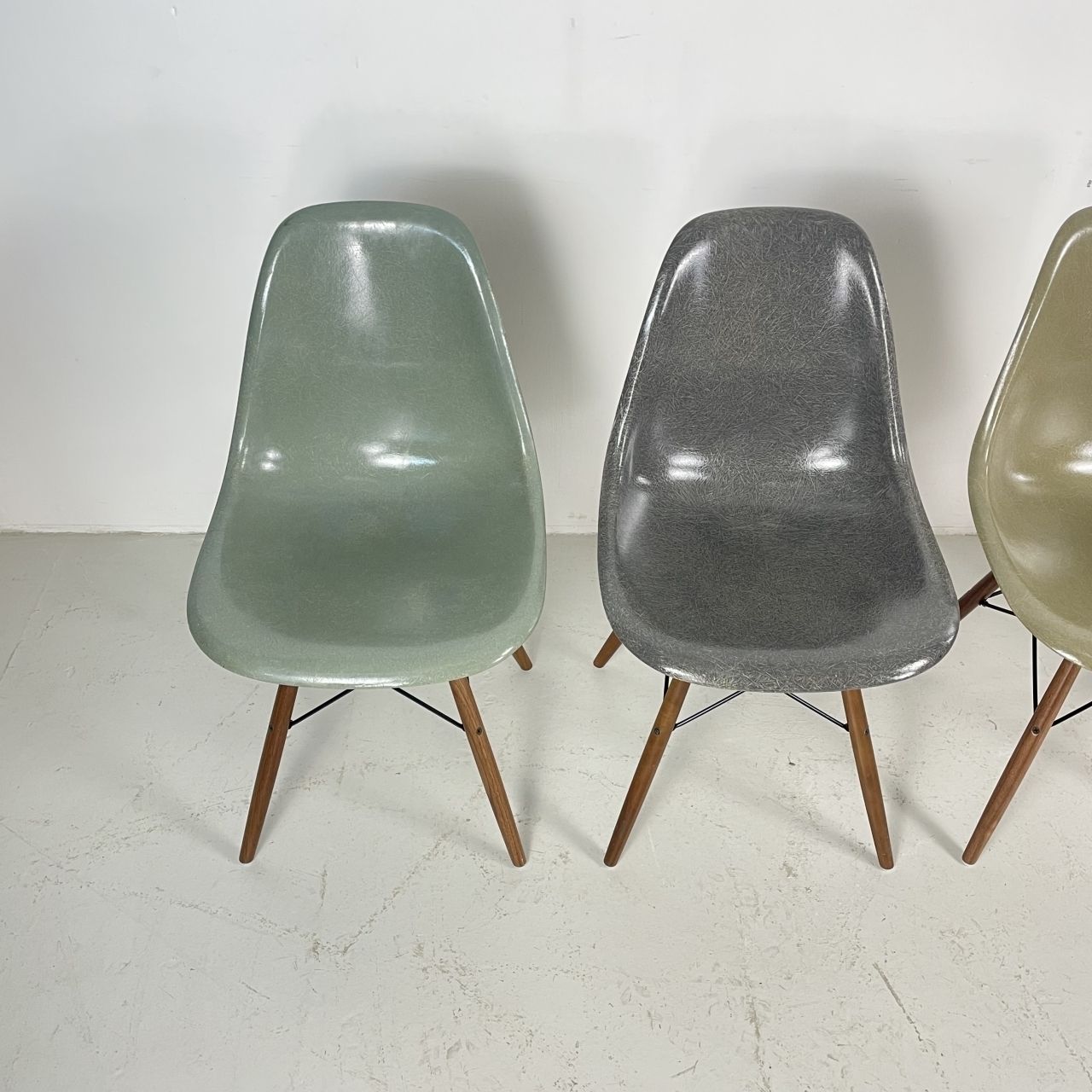 Eames Herman Miller Dsw Side Chairs In Seafoam / Elephant Grey / Umber / Light Griege photo furniture