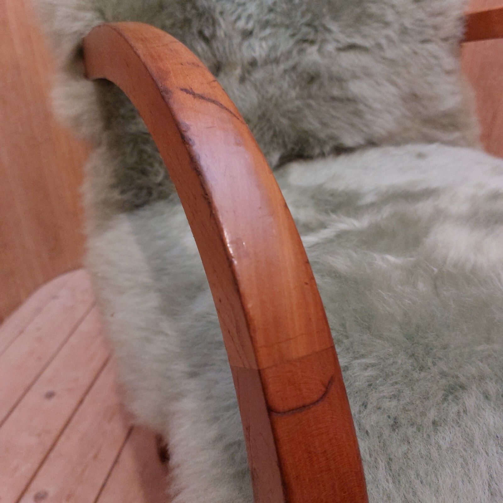 photo vintage Fab Vintage Art Deco Style Beech Bentwood Bridge Chair Sage Green Sheepskin