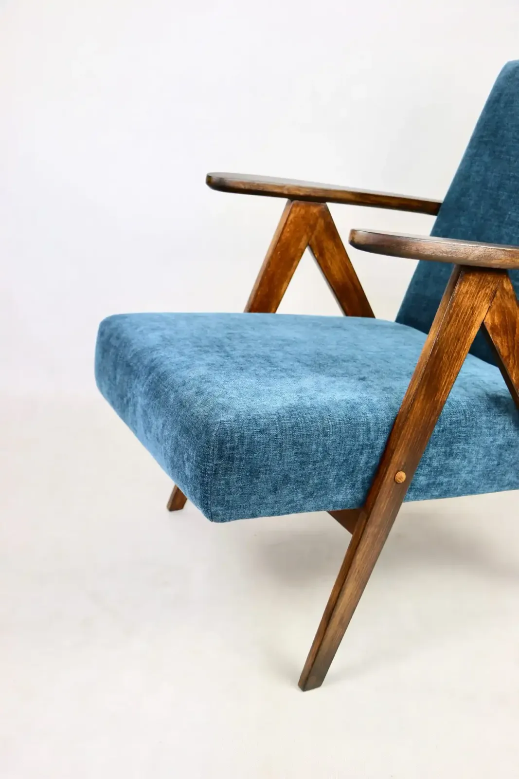 photo furniture Vintage Armchair Classic Like Var Gray   Blue Jeans