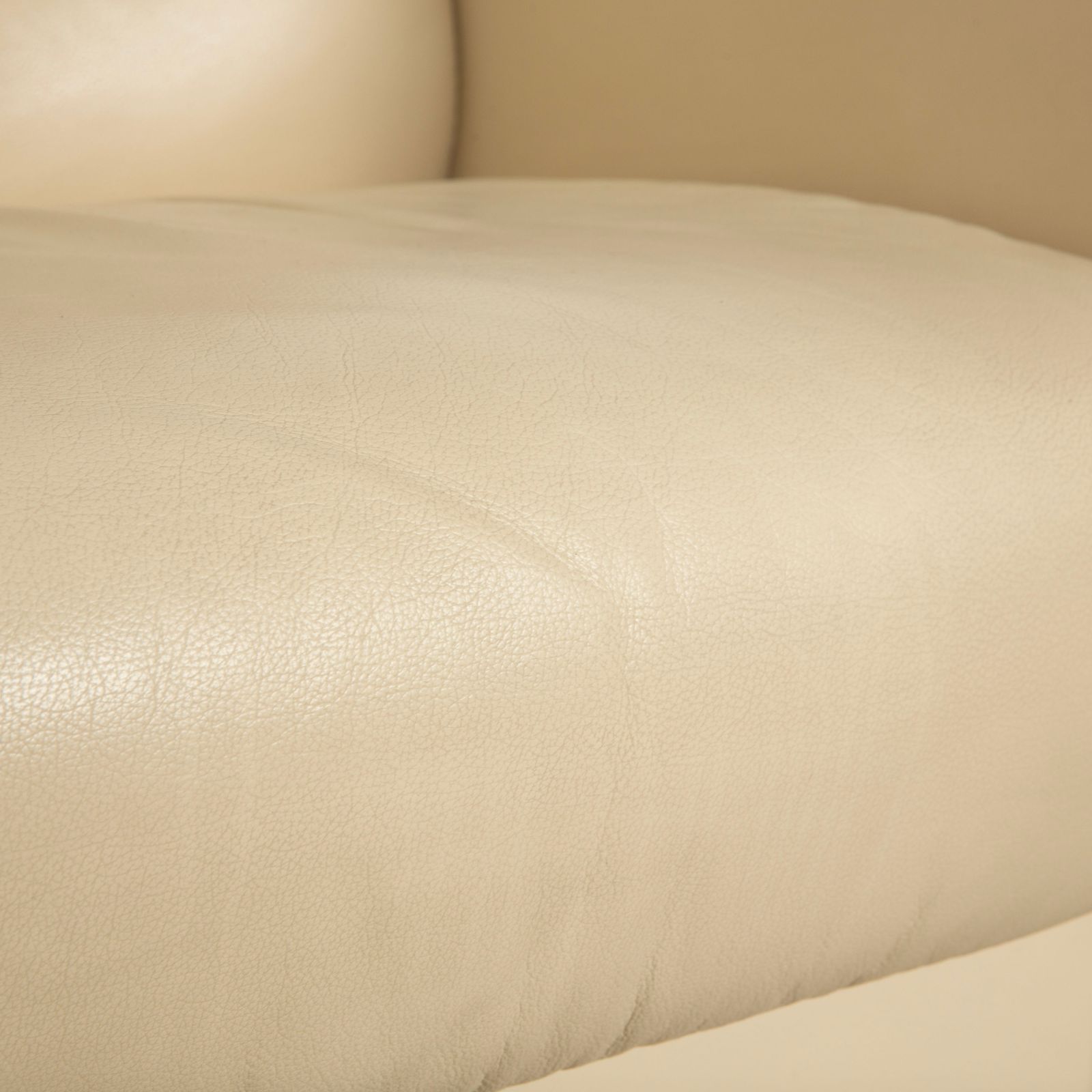 photo furniture Canapé 4 places Stressless Arion en cuir crème, fonction manuelle
