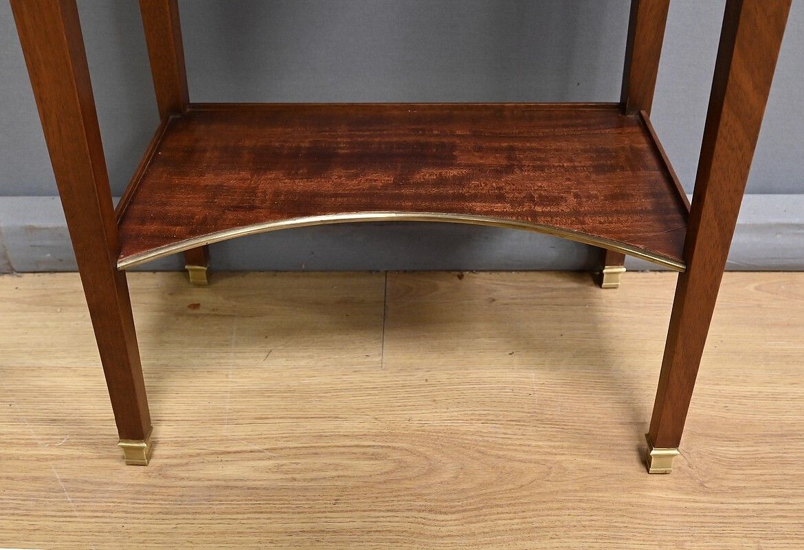 Small Mahogany Coffee Table, Louis XVI Style – Mid 20th Century photo vintage