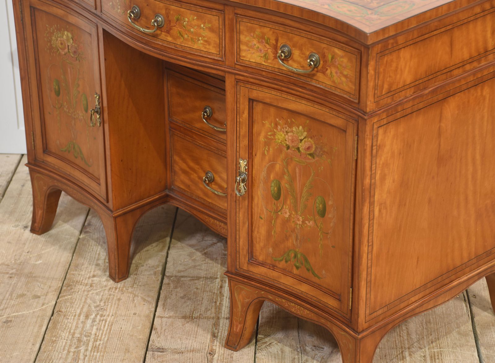 Painted Satinwood Dressing Table photo Furniture
