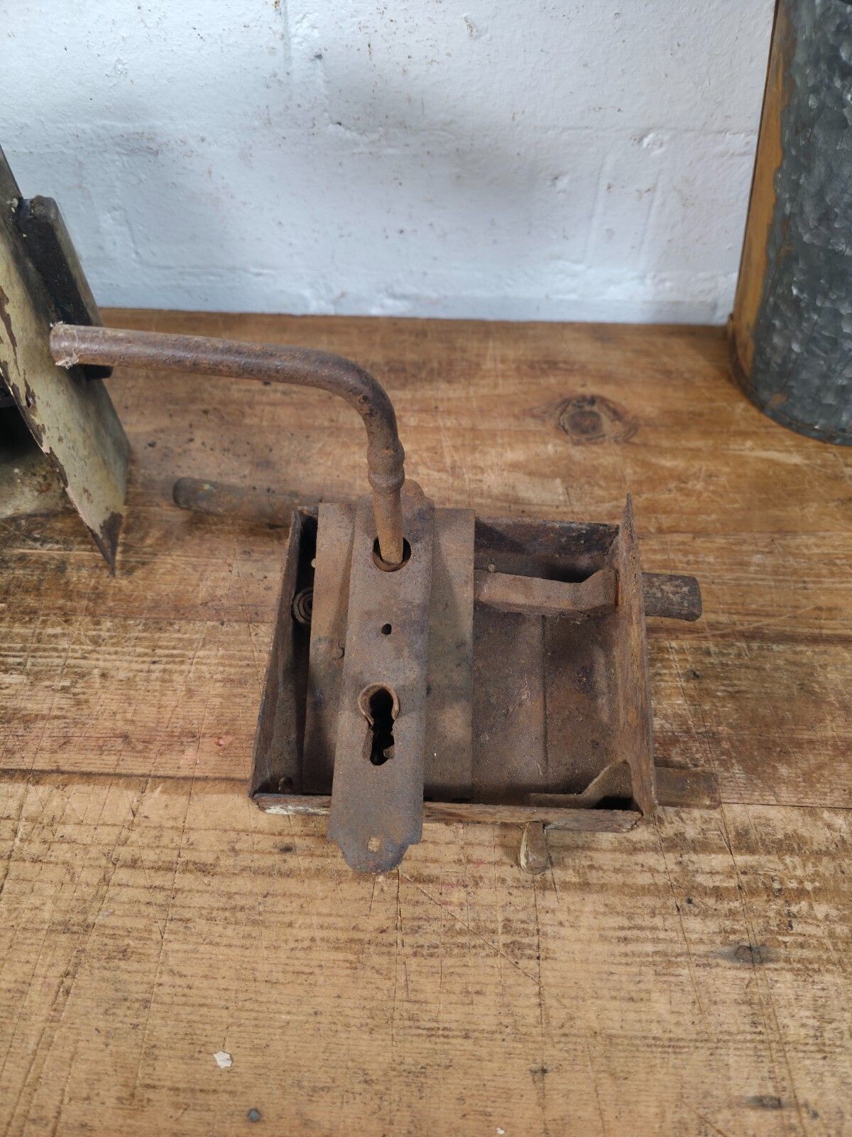 Antique 17th 18th Century Blacksmith Made Door Lock With Key And Handle photo vinterior