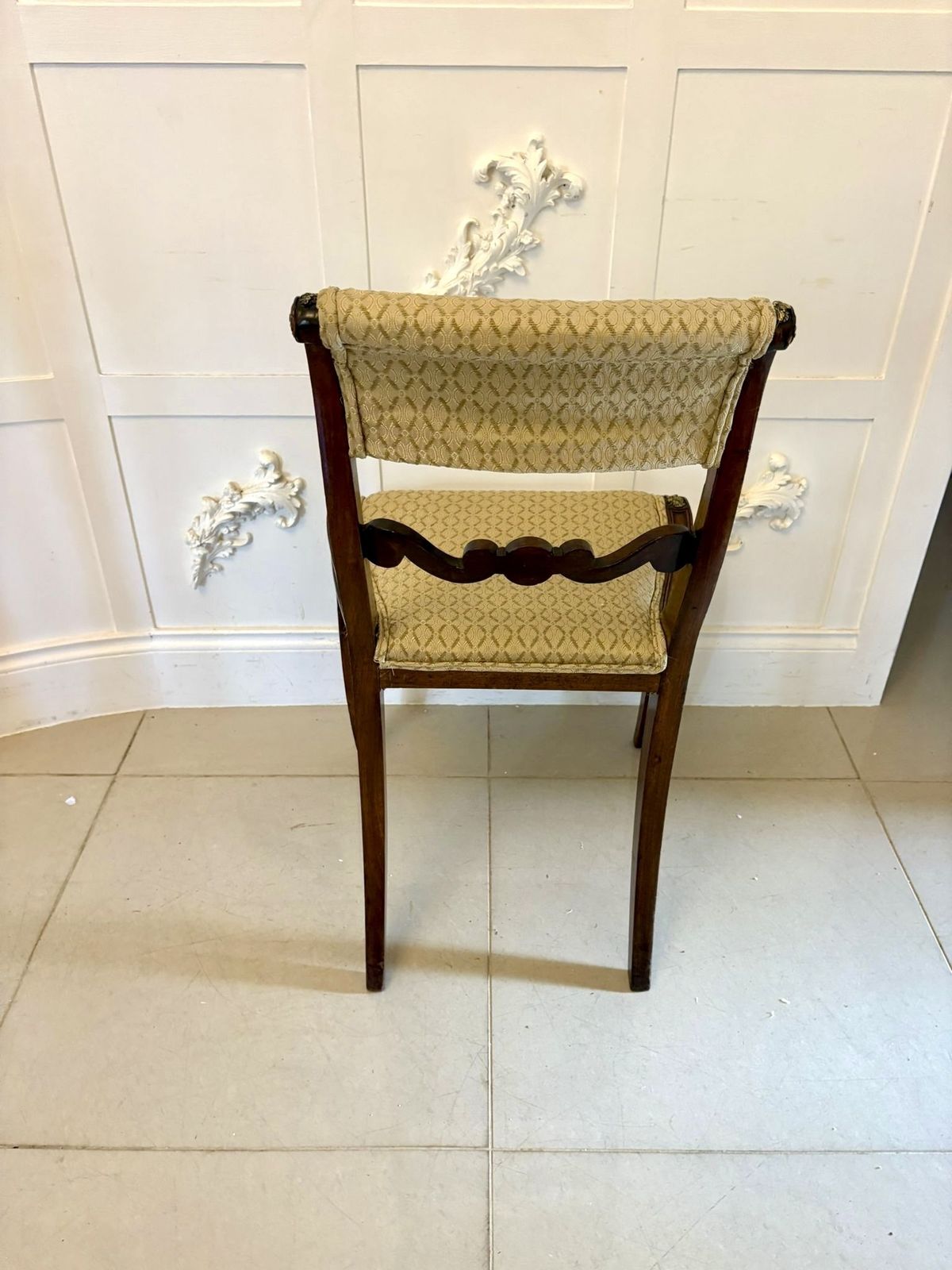 photo vinterior Exhibition Quality Set Of Eight Antique 19th Centry Mahogany Dining Chairs
