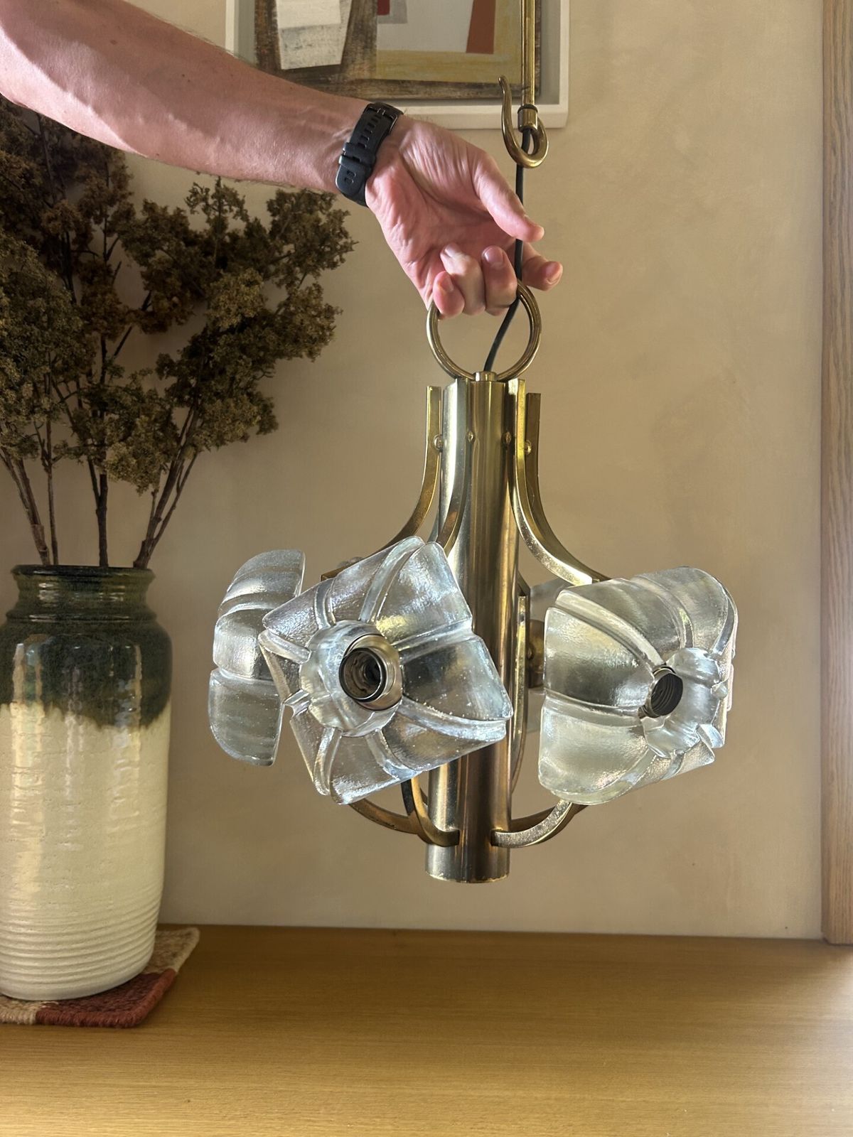 Kalmar Vintage Glass Flowers & Brass Chandelier, 1970`s Ca, Austrian