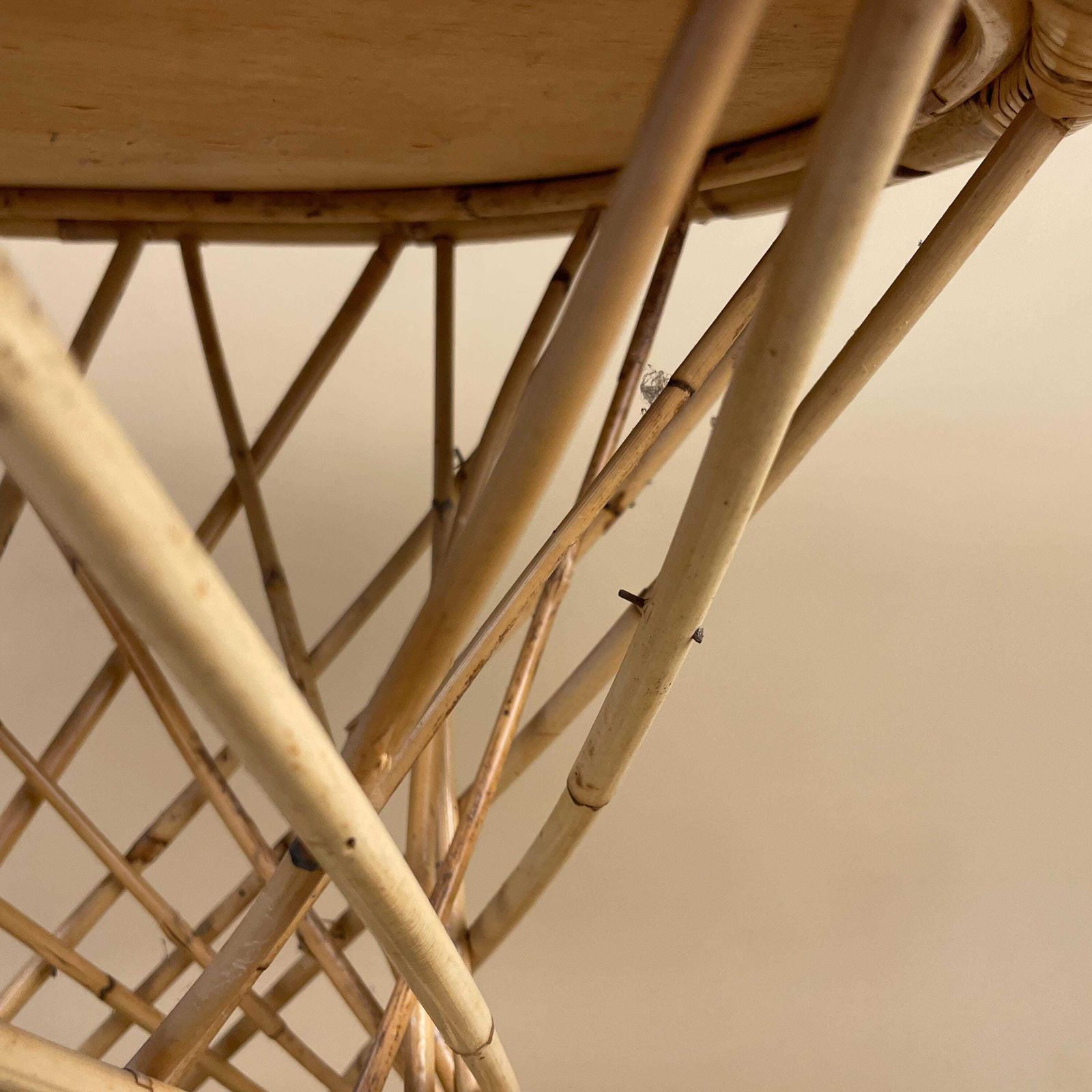 Vintage Bamboo Coffee Table Round Twisted Base Circle Woven Rattan Top Retro Rustic Living Room Lounge 20th Century Decorative Bohemian photo buy