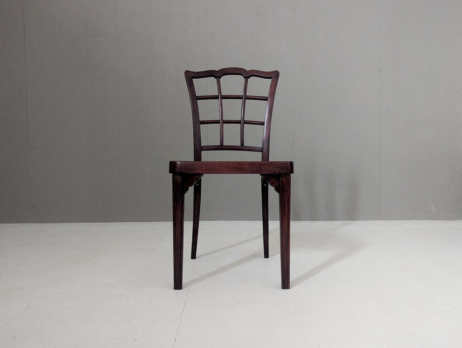 Furniture Pair Of Thonet A 562 Chairs By Gustav Siegel, Ca. 1926–1927 photo