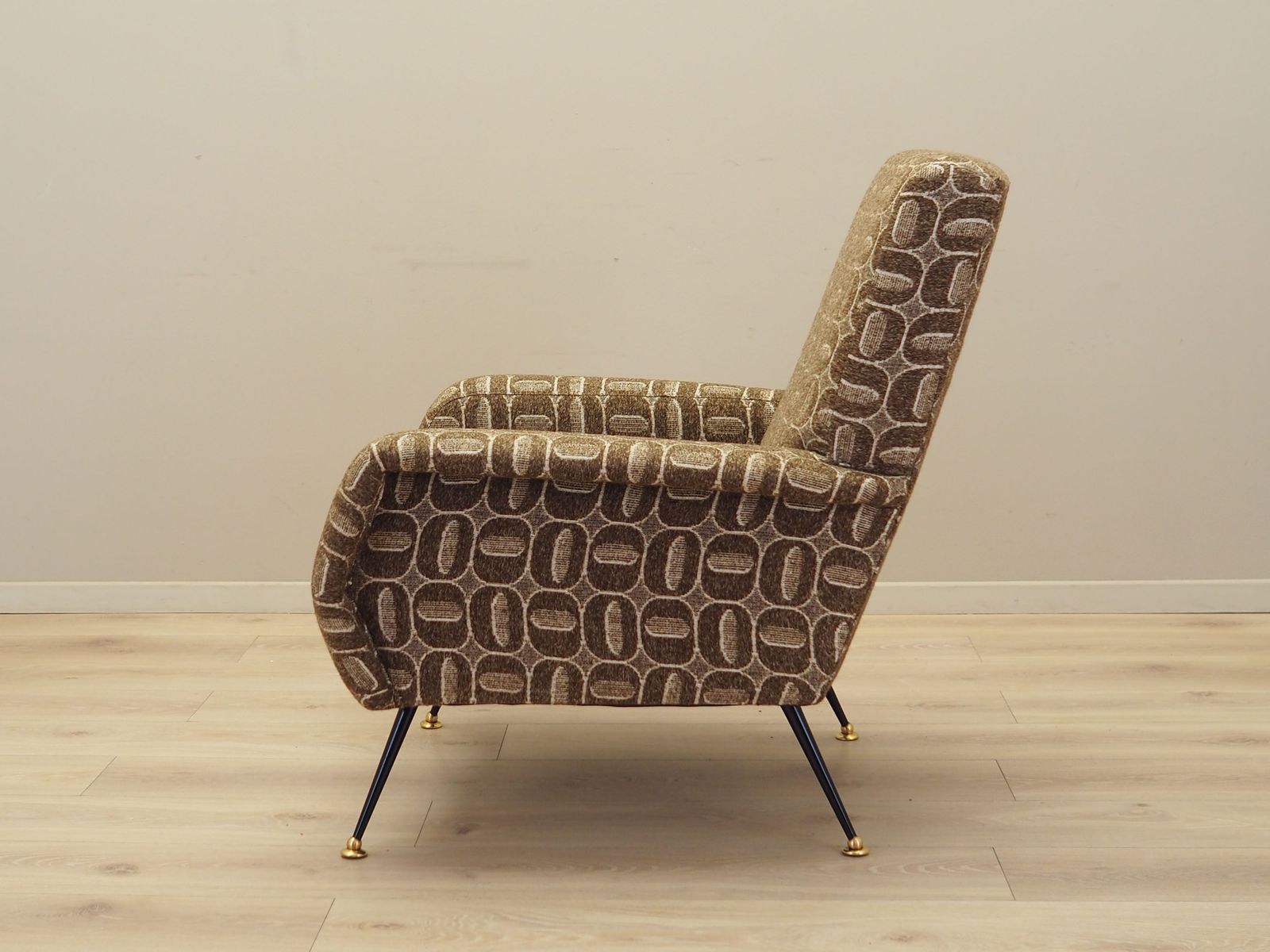 Lounge Chair, Italian Design, 1970s, Production: Italy photo Furniture