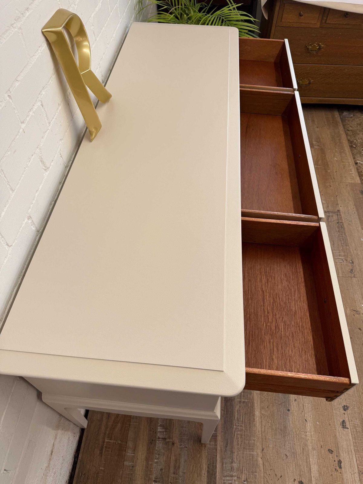 photo for sale Stag Minstrel 5 Drawer Dressing Table Professionally Painted In ‘Joa’s White’ By Farrow & Ball