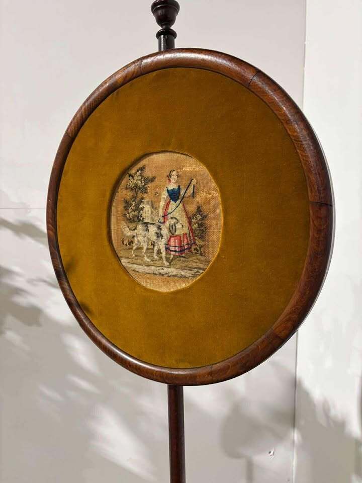 photo buy Regency Mahogany Adjustable Pole Screen