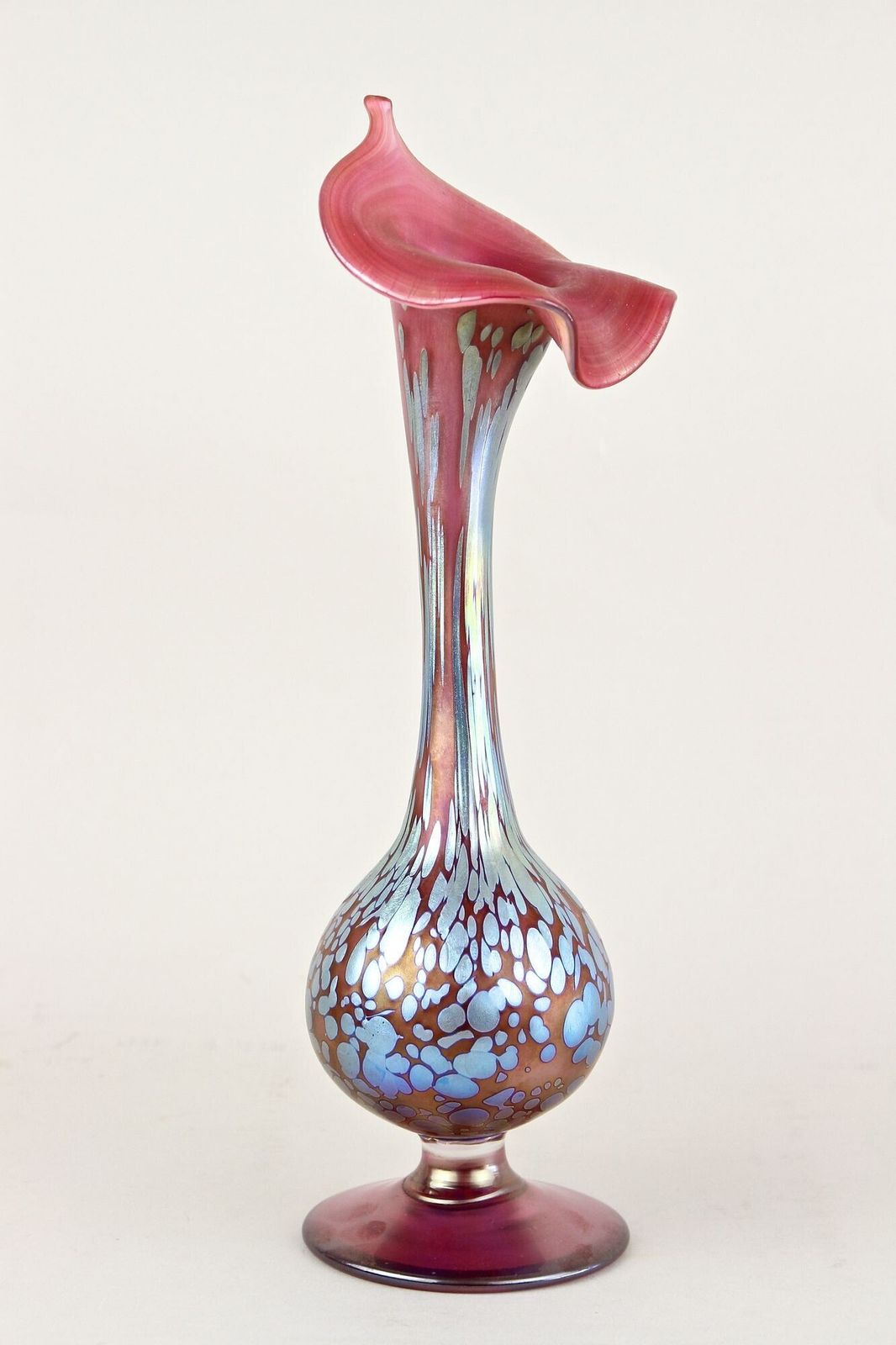 Home Decor Art Nouveau Loetz Papillon Vase "Jack In The Pulpit"   Iridescent, Cz Ca. 1915 photo